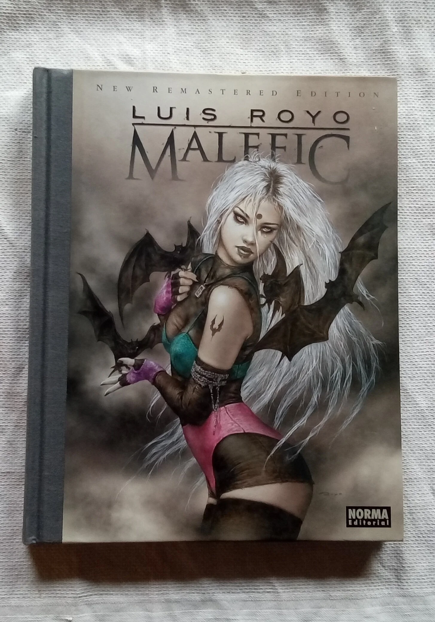 Malefic Luis Royo New Remastered Edition