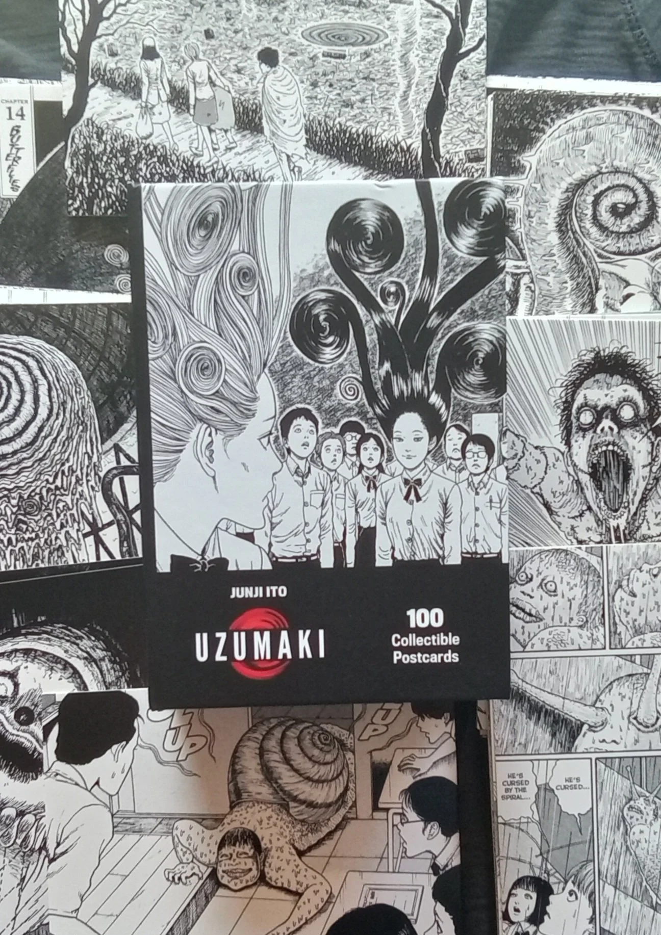 Junji Ito Uzumaki: 100 Collectible Postcards