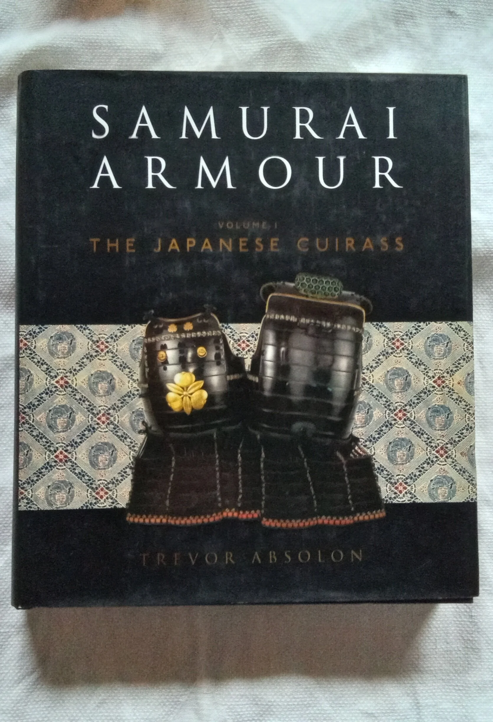 Samurai Armour: Volume I: The Japanese Cuirass