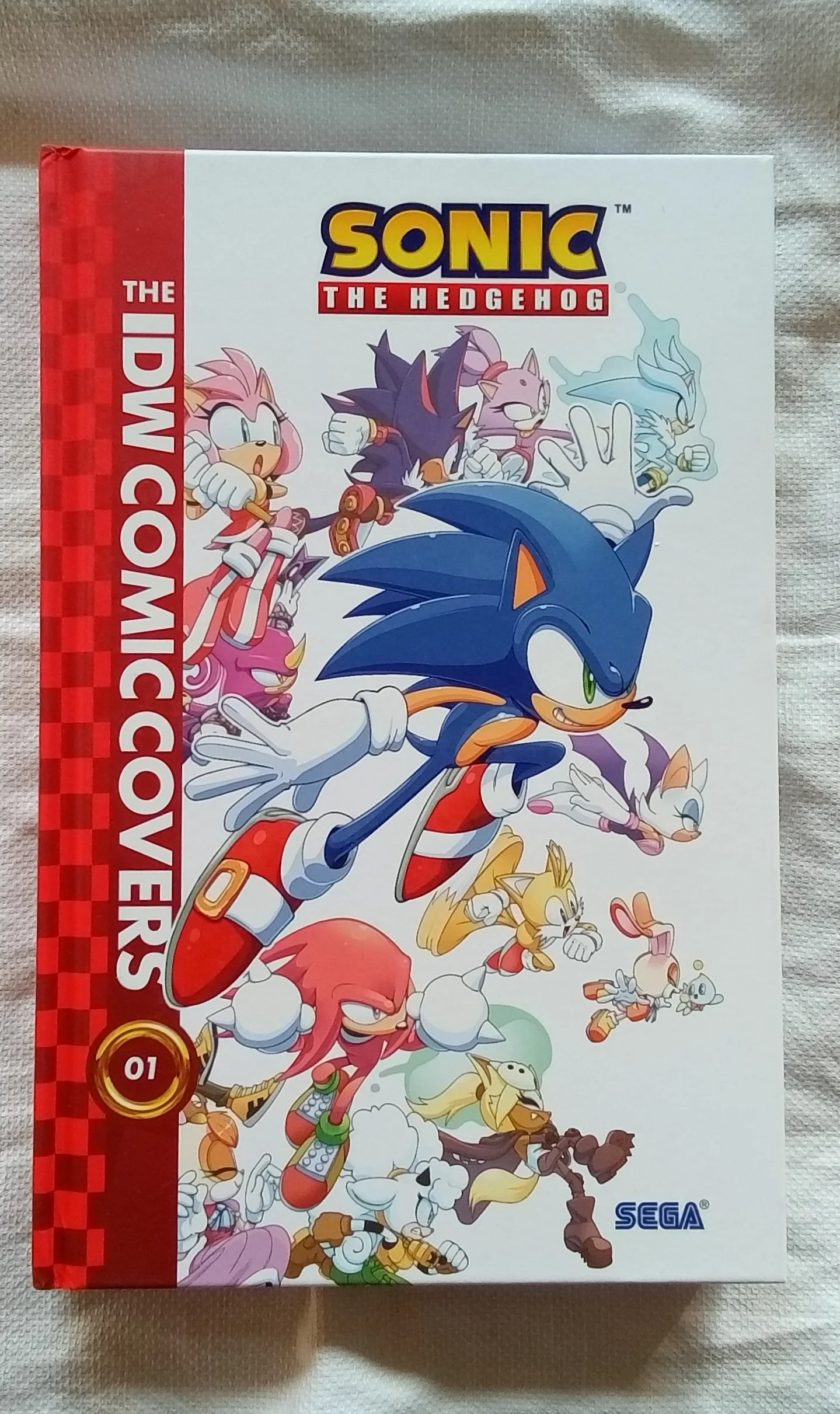 Sonic the Hedgehog: The IDW Comic Covers, Vol. 1 Hardcover