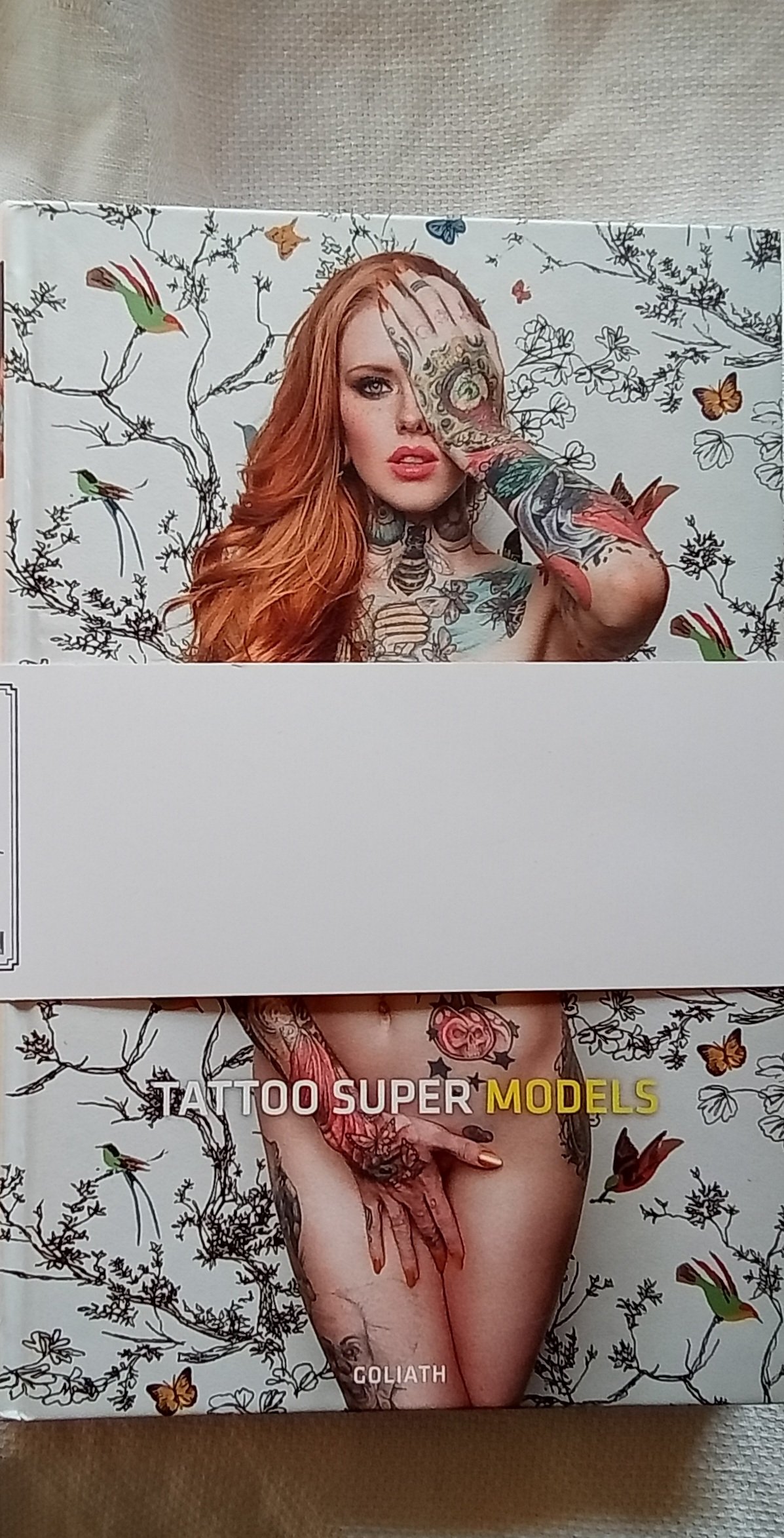 Tattoo Super Models: inked & sexy (English and German and French and Spanish and Italian Edition) - Hardcover