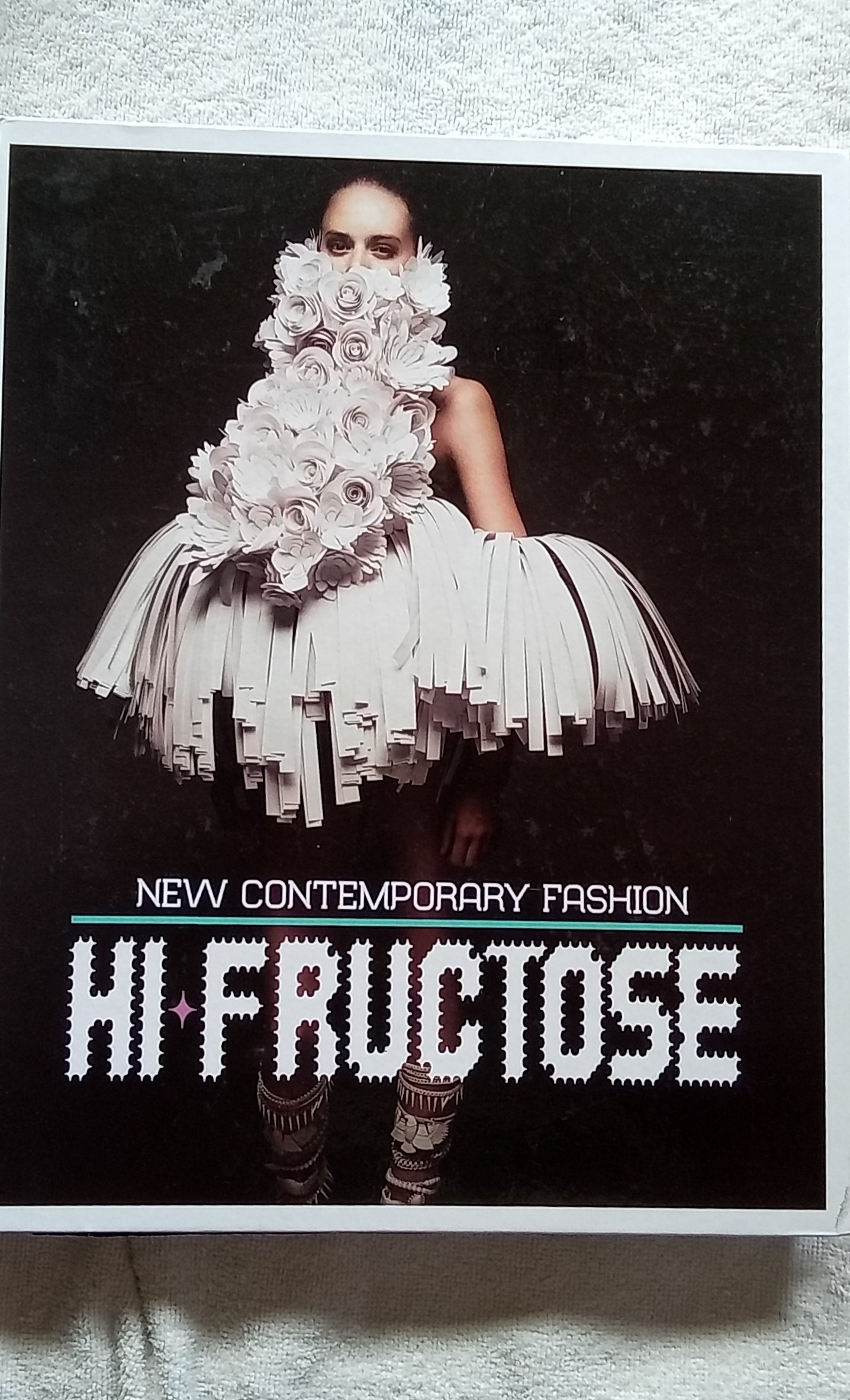 Hi-Fructose: New Contemporary Fashion