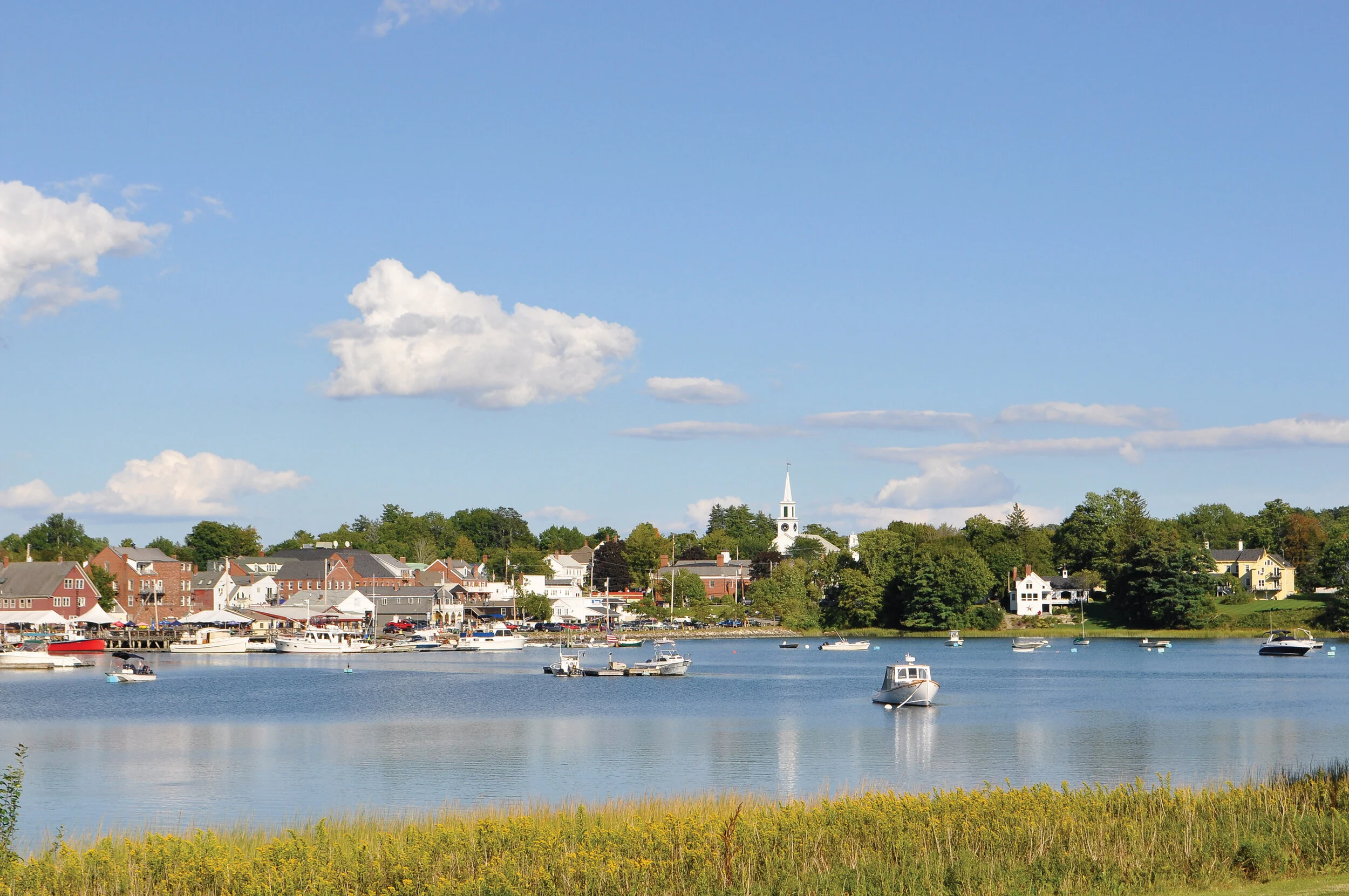 Lincoln Homes photo 2