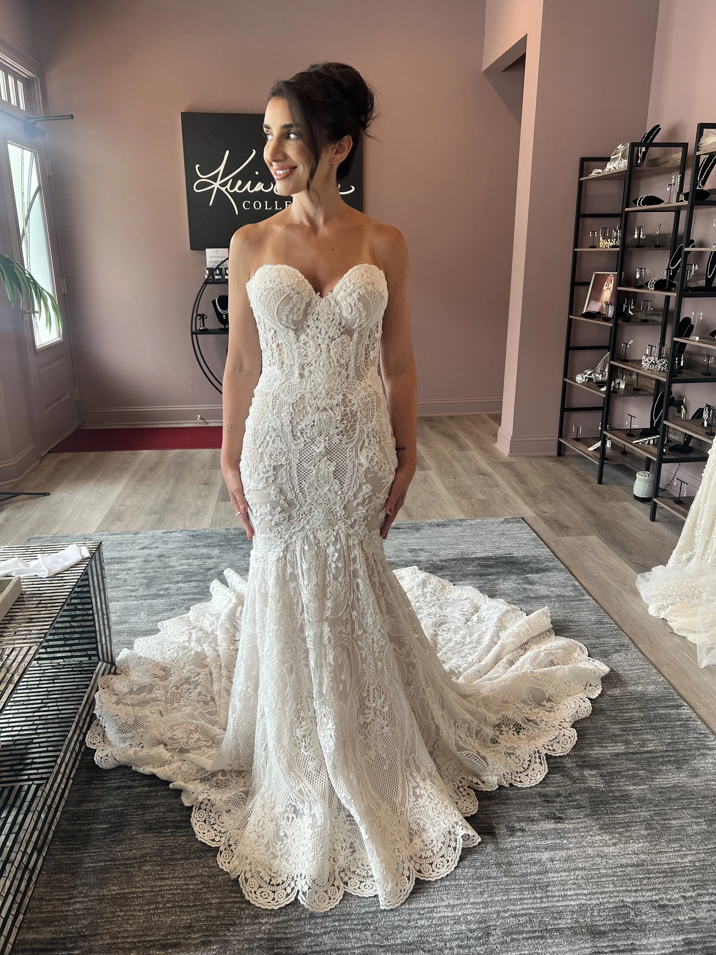Galia Lahav "Gala 704" (Size 4)