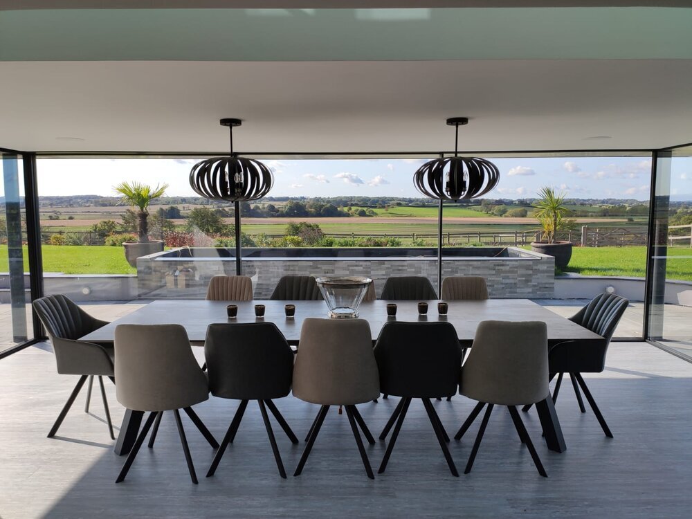 dining+table+chairs+1.jpg