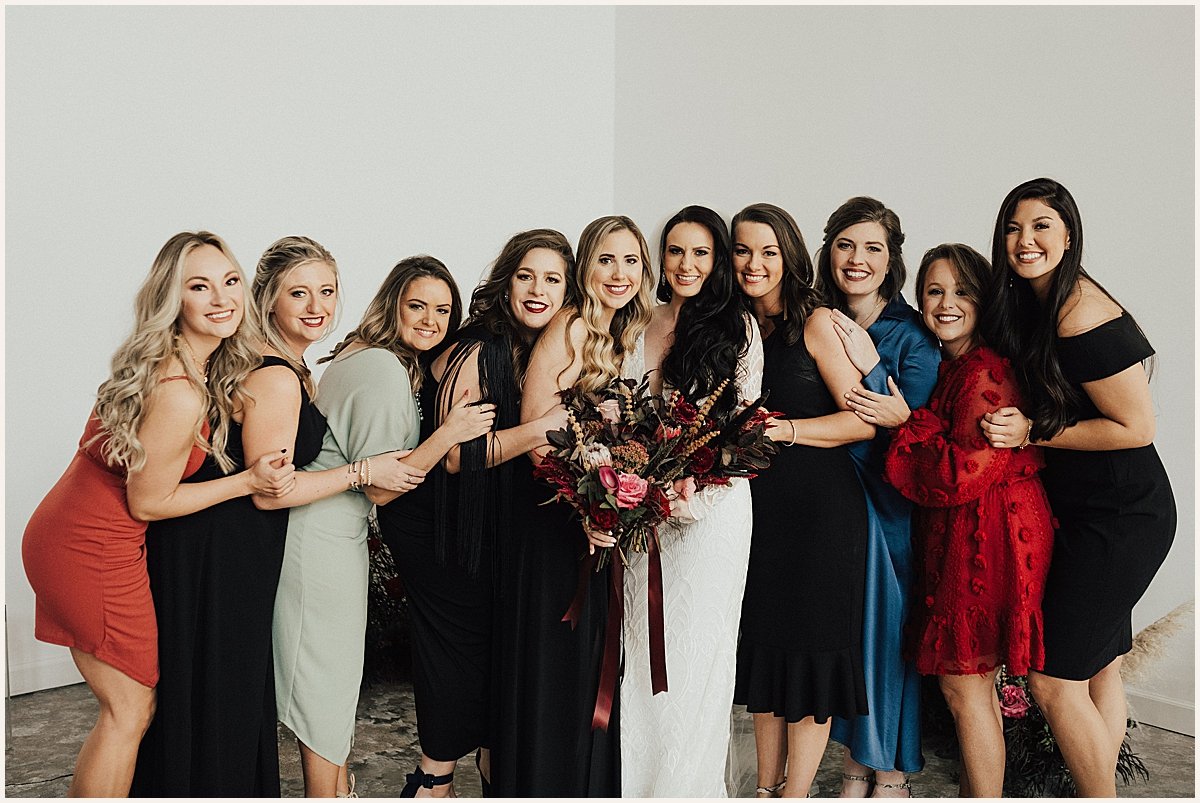 Bride with bridesmaids on wedding day before ceremony | Lauren Parr Photography