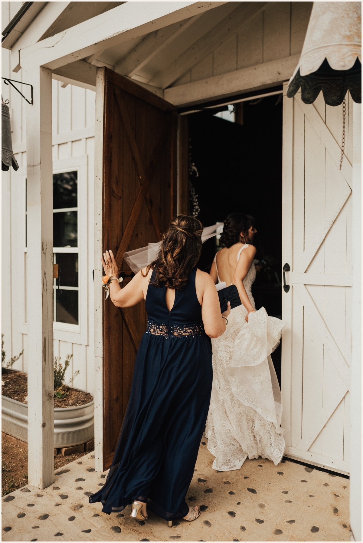 Wildflower Wedding in the Texas Hill Country | Austin Wedding Photographer | Lauren Parr Photography