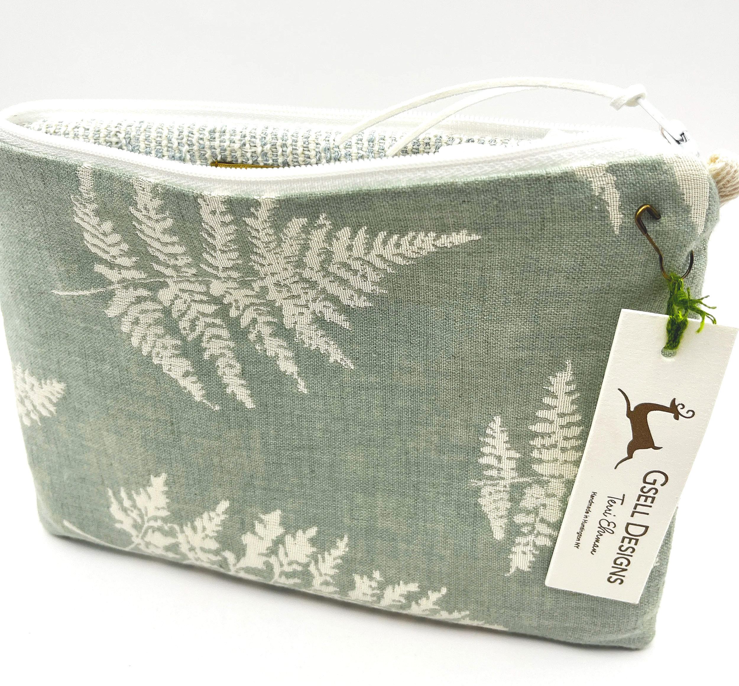 Small Fern Pouch