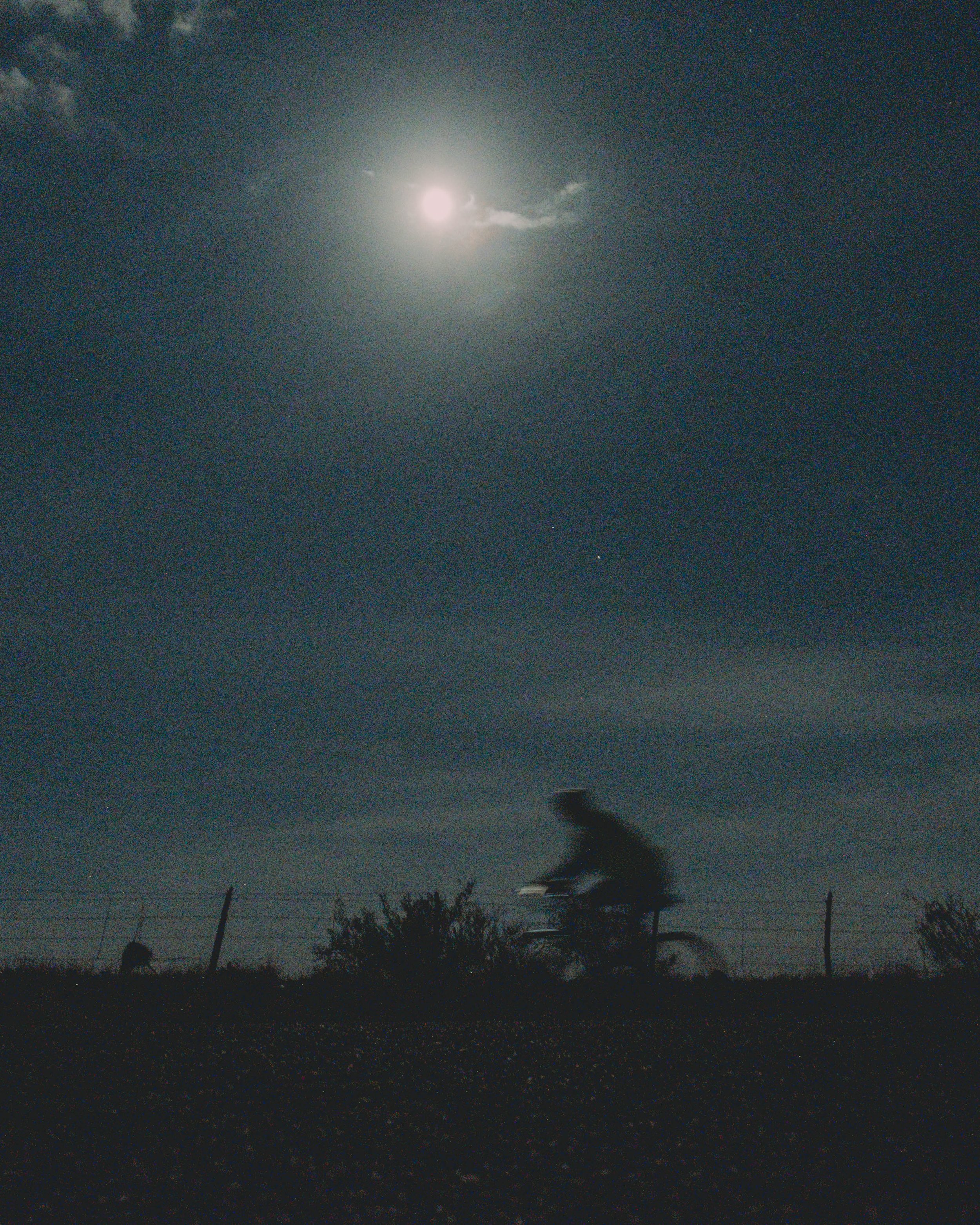 2022FullMoonRide-bySarahMVasquez-90.jpg