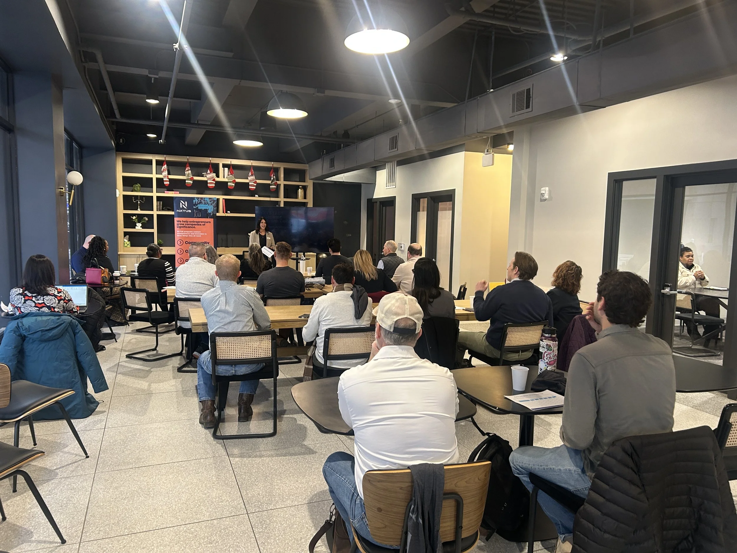 NXTUS Kicks Off the New Year with Customer Traction Cohort Serving 22 Startups