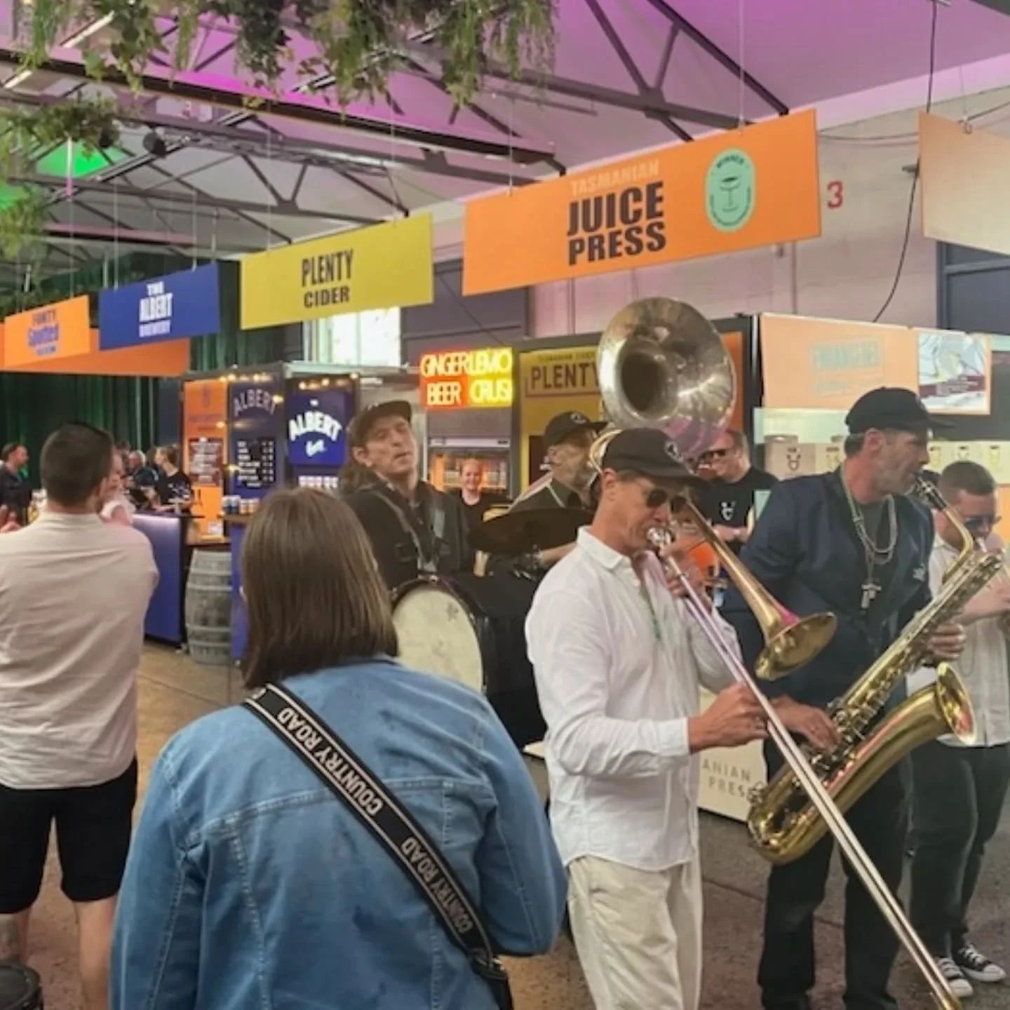 Who here hit the Taste over the last couple of weeks?! 

Anyone still off work? Or did you not stop at all like mwaa 😭😅