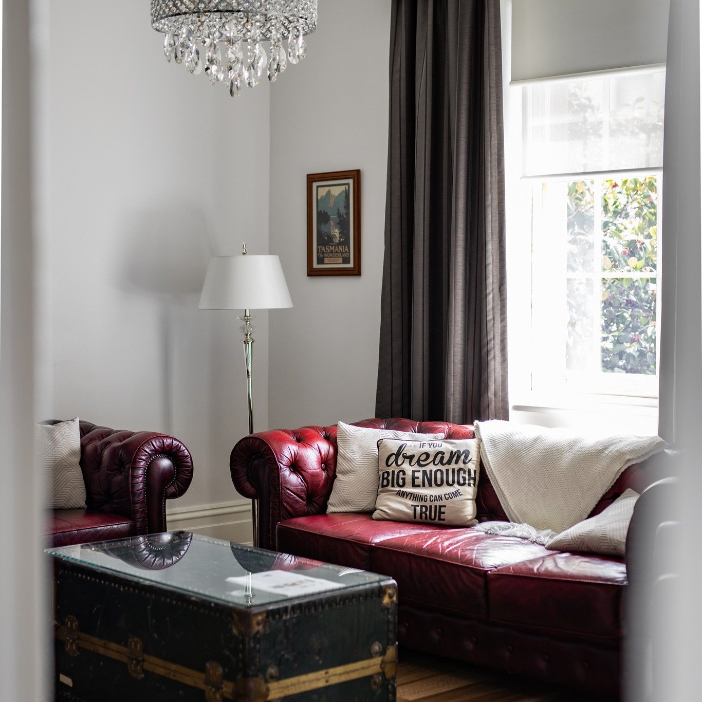 Mid‑week stays hit different ✨ Come and see