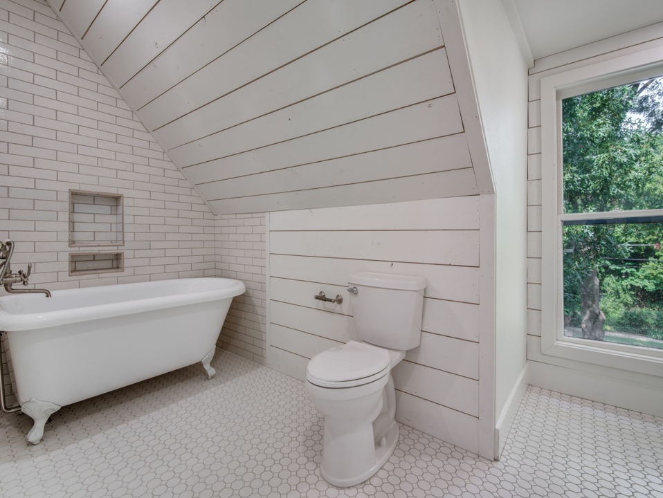 Guest bath