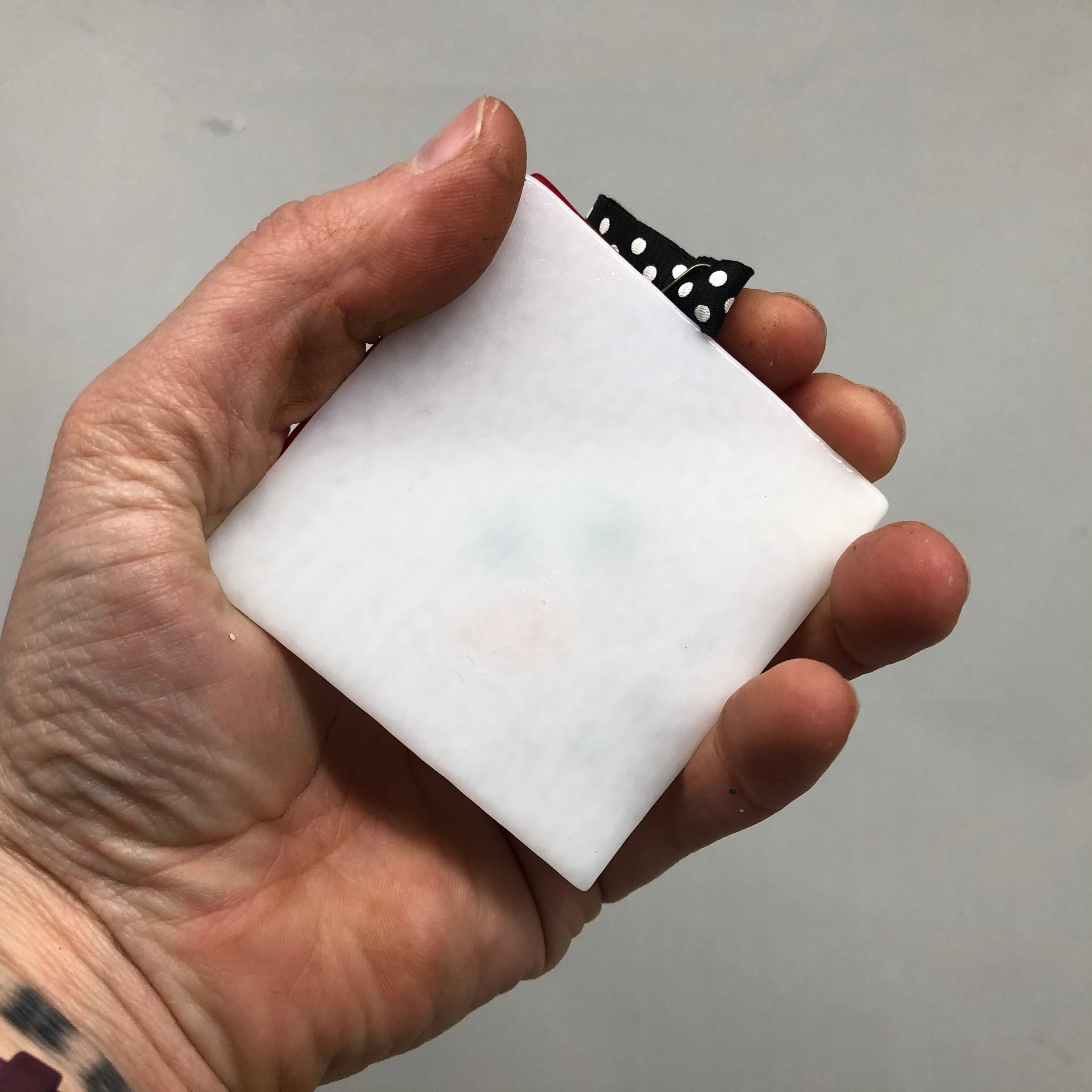 https://i.etsystatic.com/26105092/r/il/81d5f5/2713706617/il_fullxfull.2713706617_bo6y.jpg