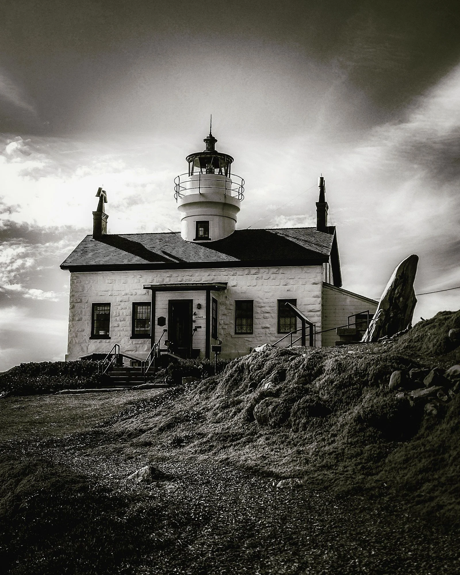 Battery Point Lighthouse in California.jpg
