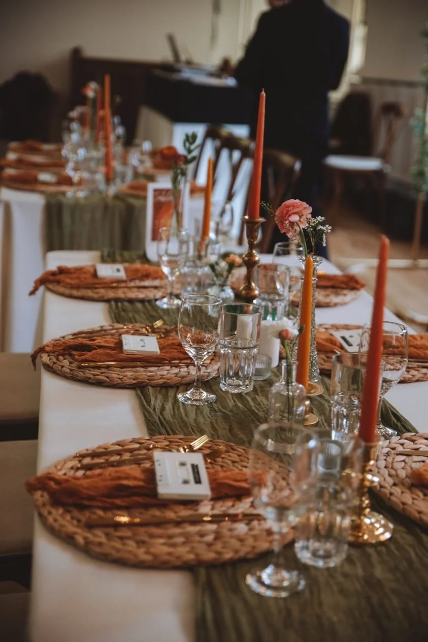 wedding tablescape retro wedding decor