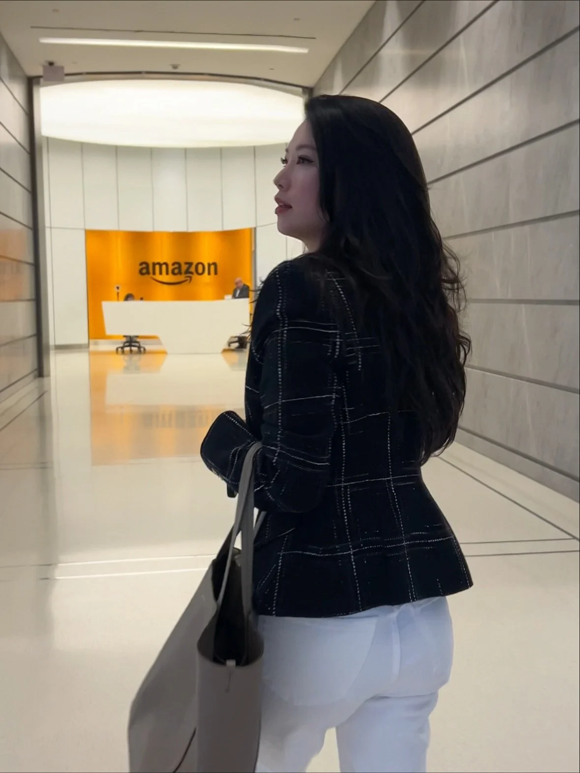 Still feels like a dream ✨🫧😱🙈🥰

Can&rsquo;t share any details until the release day(April 2026) but here&rsquo;s some behind the scenes &mdash; mom I&rsquo;m gonna be on a major media!! 🙈

#designpreneurs

#nyc #founder #founderstory #design #de