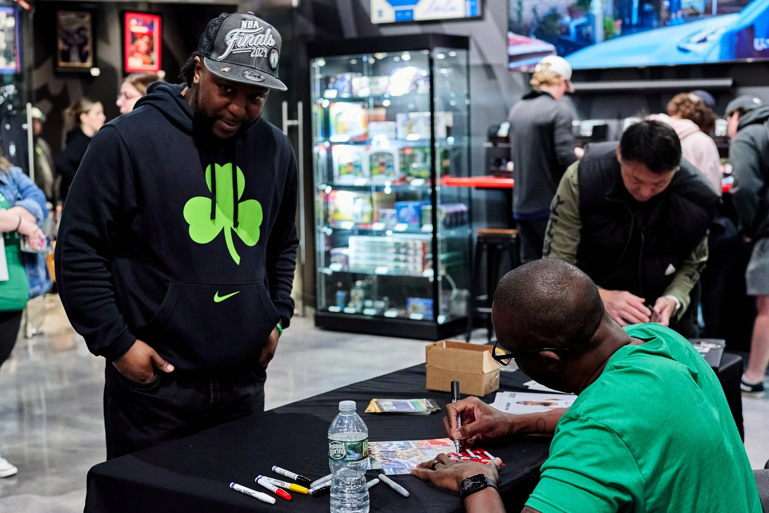 20250510_BIG NIGHT LIVE_CAUSEWAY CARD SHOW_[110] - @ERIKLORCH.jpg