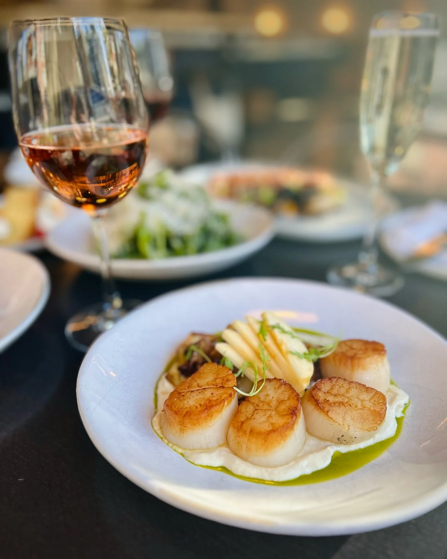 @seattlerestaurantweek starts tomorrow! For the next two weeks, we&rsquo;ll be serving up our 3-course prix fixe menu that showcases all the yummy goodness we do best! Have you snagged your reservation yet? Link in bio!

#autumnseattle // #generalhar