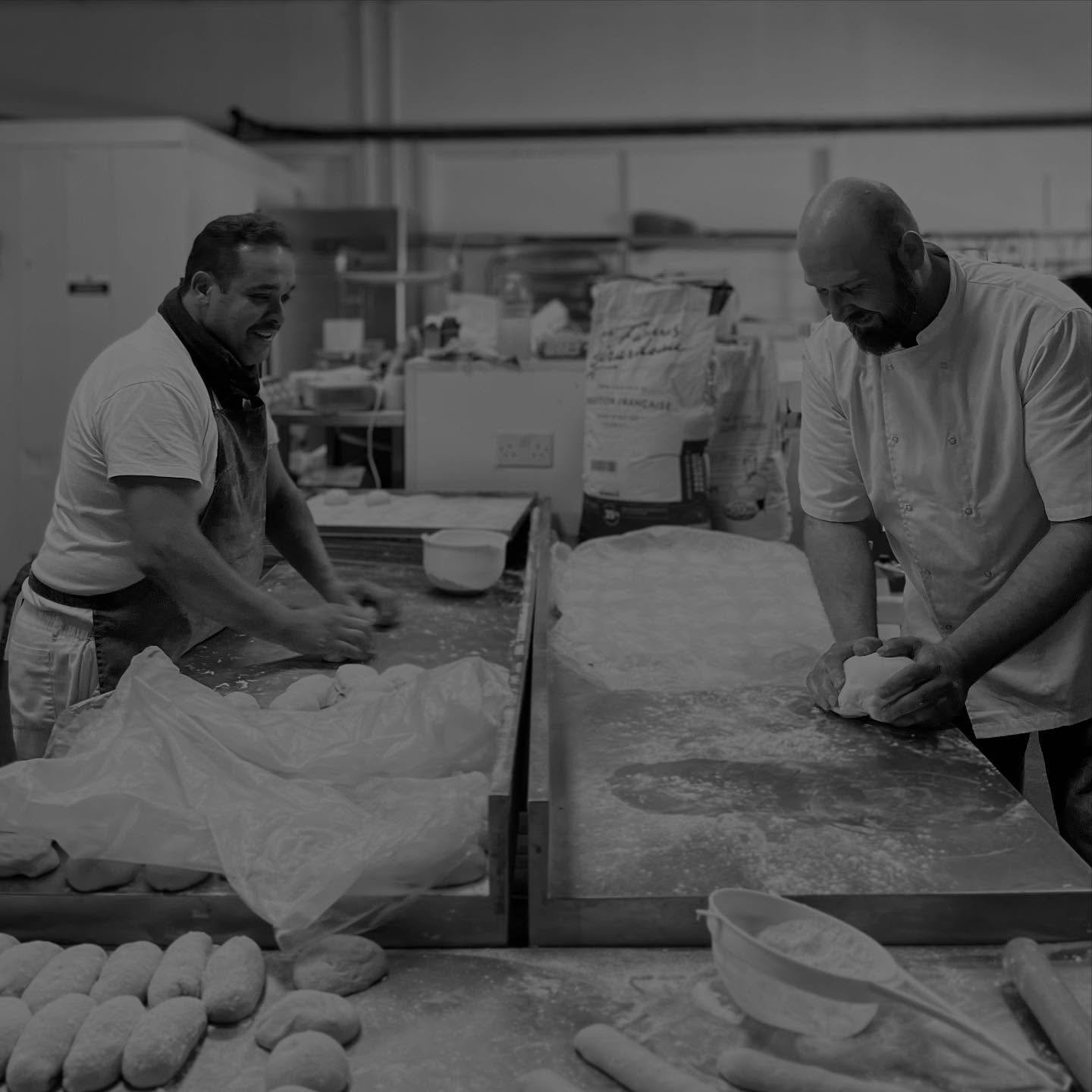 beautiful visit to our baker Remus @oaksmokebakery, who supply all of our bread.
Remus and his team are one of the best artisan bakers in the country in our view. always looking to improve and try new things. we are blessed to have you Remus. #this