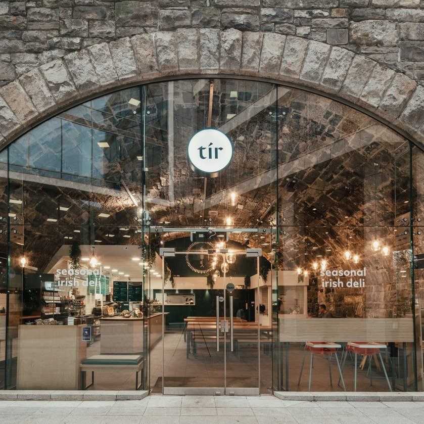 yesterday marked 4 years of tír.
thank you so much to all our team, customers and suppliers for supporting us and kept us going. and to all the journalists and bloggers who have helped us spread the word.
it's by no means been plane sailing
