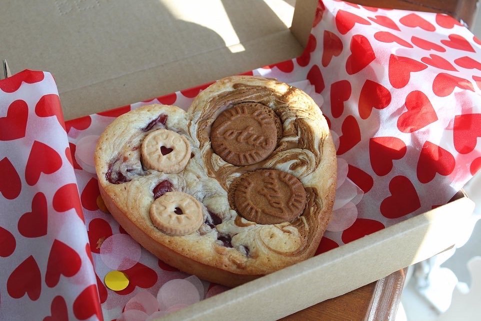 Valentines Day heart blondie