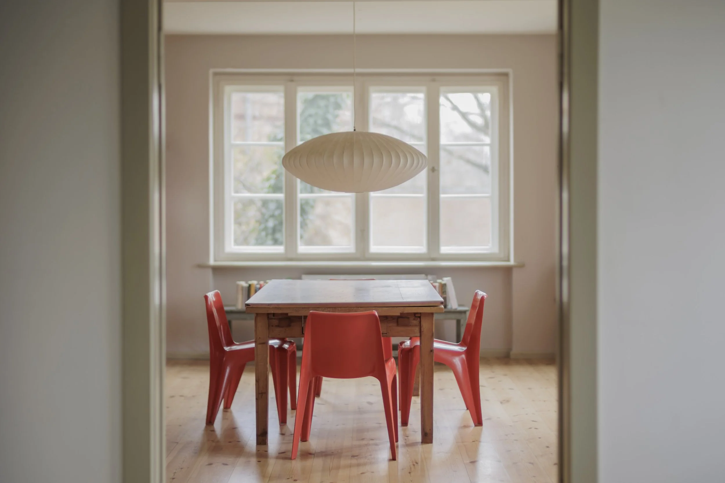 Charmantes Familienhaus mit Gartenidylle und Seeblick in begehrter Potsdamer Lage