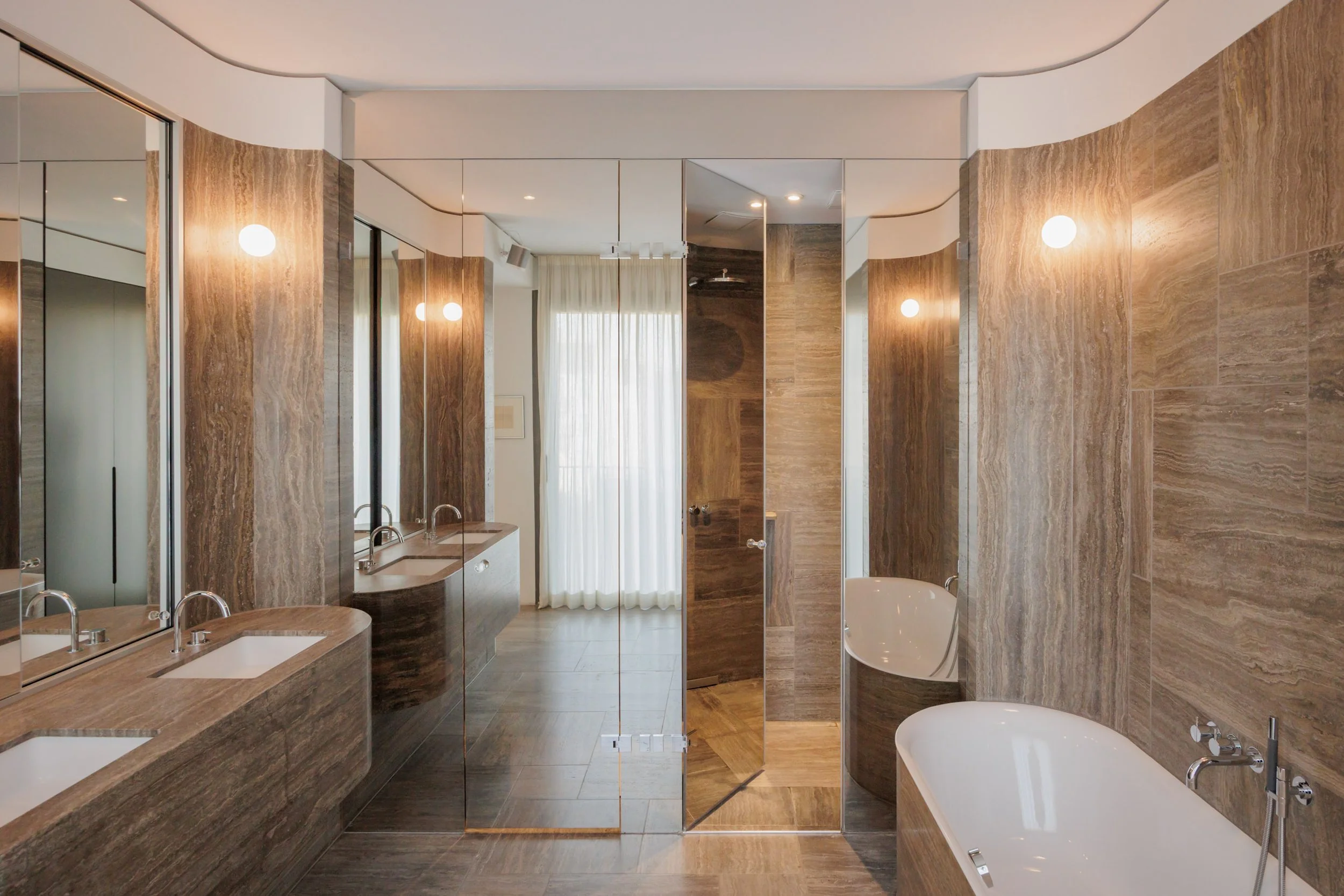 Architektonisches Meisterwerk – Exklusive Design-Maisonette im Prenzlauer Berg