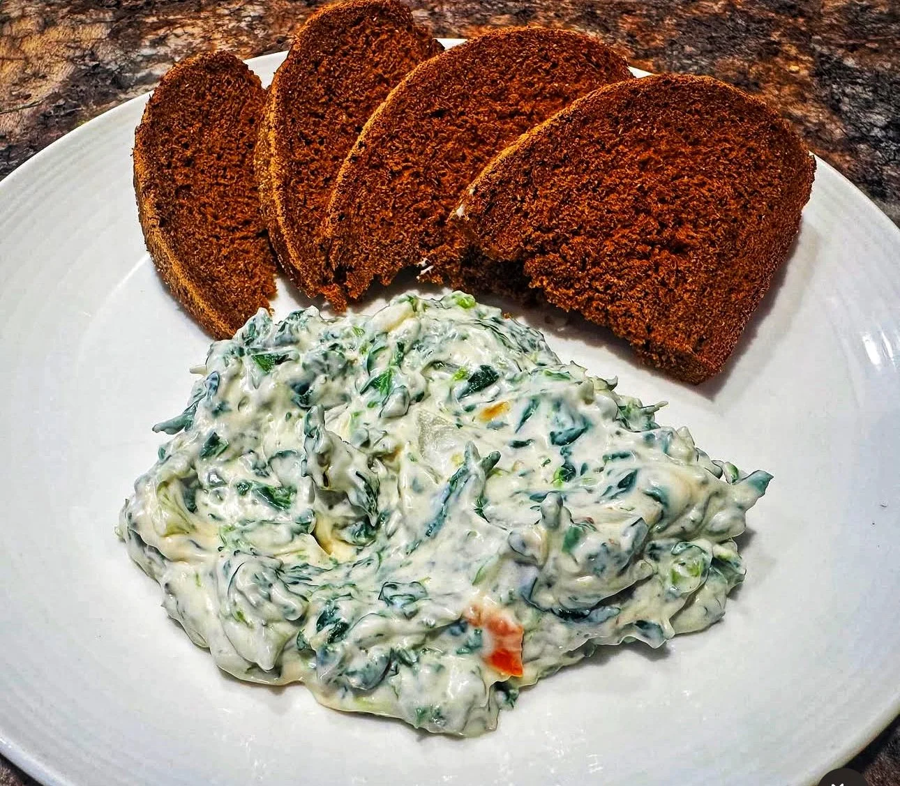 Spinach Dip with Water Chestnuts