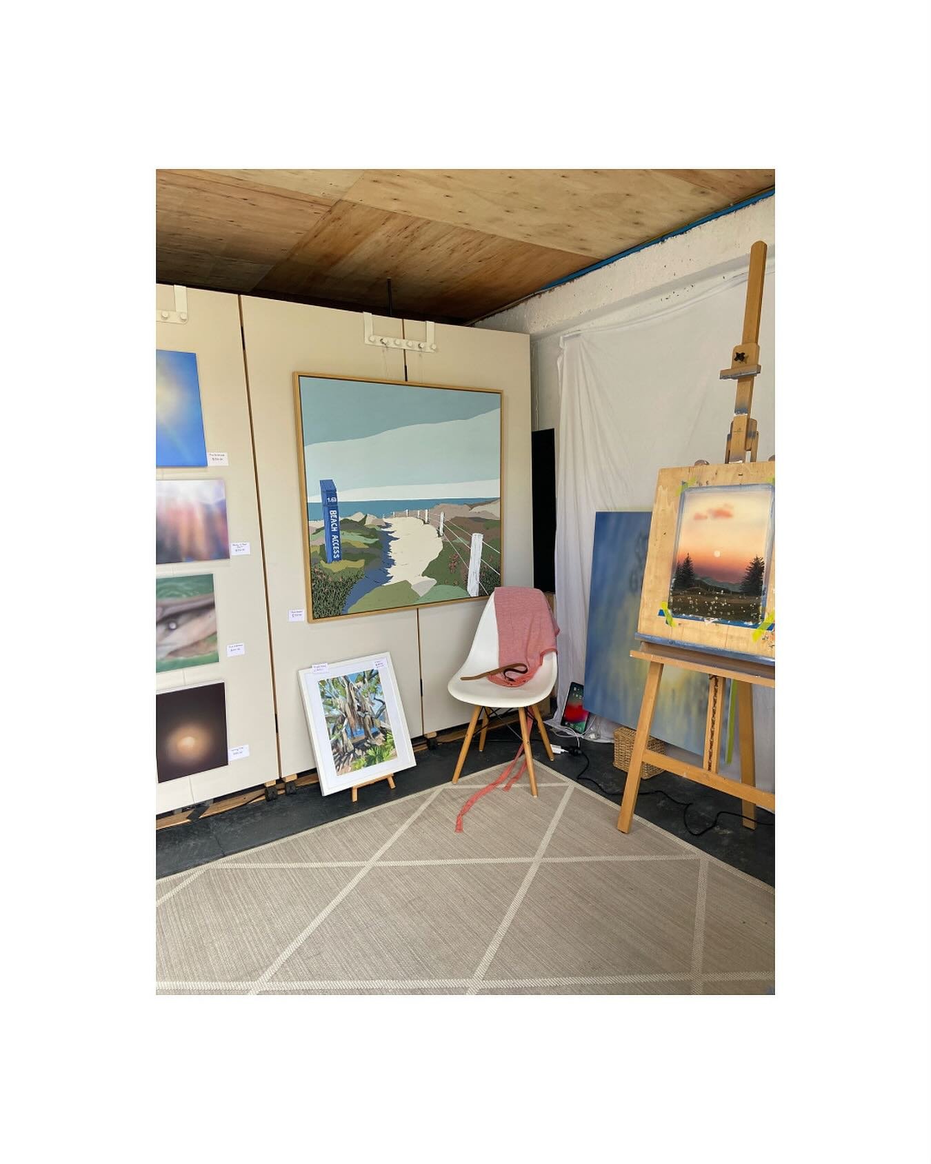 It&rsquo;s a full circle moment for &lsquo;Pure Shores&rsquo; - the large beach painting up on my walls here. 

I started painted this one during last year&rsquo;s Open Studios, although it feels like a lifetime ago! 

It&rsquo;s been living very hap