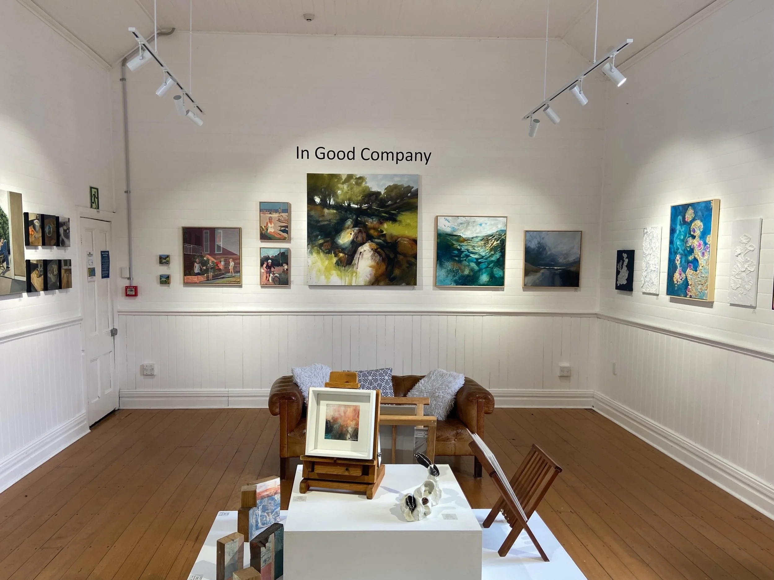 Great evening with my Villa Studio flatties at the opening of our group exhibition In Good Company. On at the People&rsquo;s Gallery at the Historic Village in Tauranga until just after the Kings Birthday weekend. Thanks to everyone who stopped by an