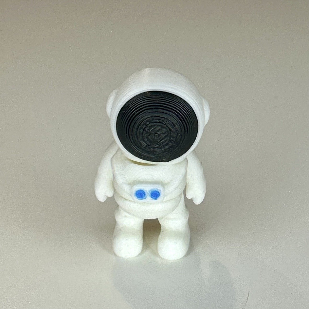 Tiny Pocket Pet - Spaceman