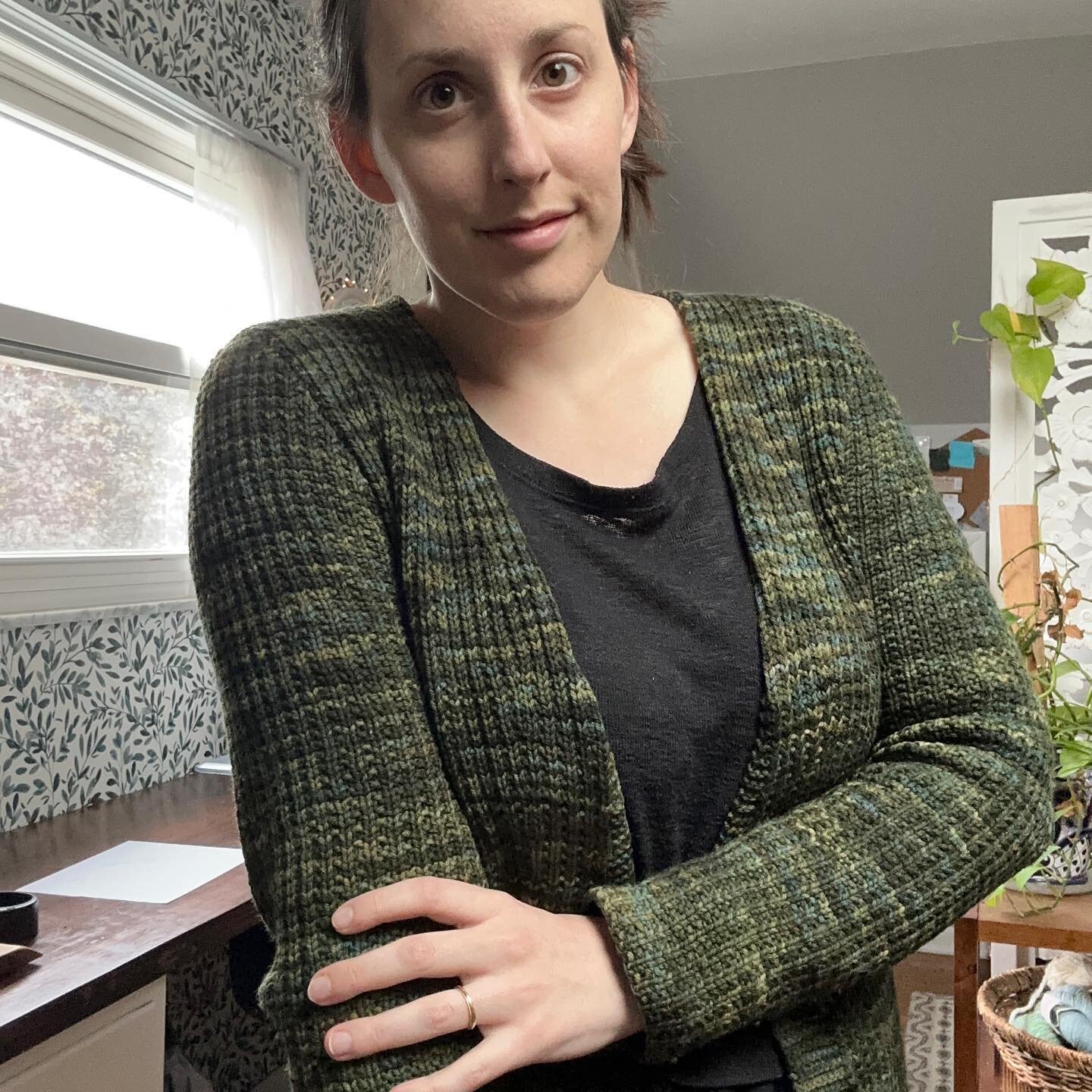 Oh hey, it&rsquo;s Me Made May! Please enjoy me looking awkwardly staged af in my Ridgeview Cardigan! I love this thing - I wear it all the time, like multiple times per week. So much so that I&rsquo;ve already had to patch one elbow and need to rein