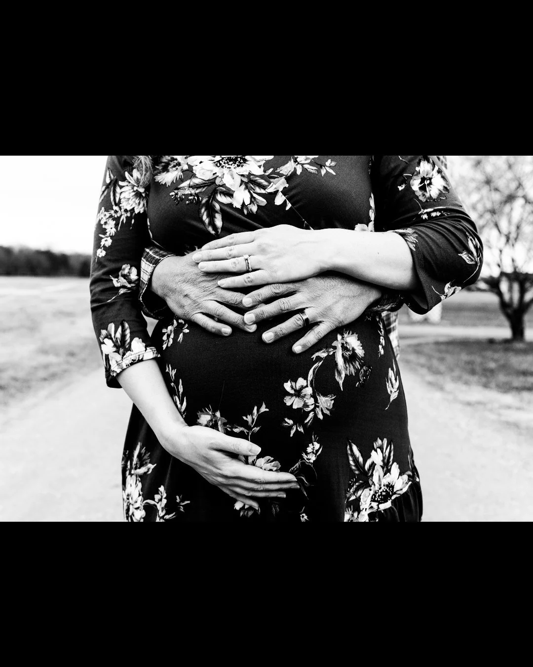 We believe in D R E A M  T E A M S and helping you create yours! 

Whoever you invite into your birth space has the potential to offer powerful, informed, empowered, and confident care! Even if they're new to birth support! 

We're here to set you up