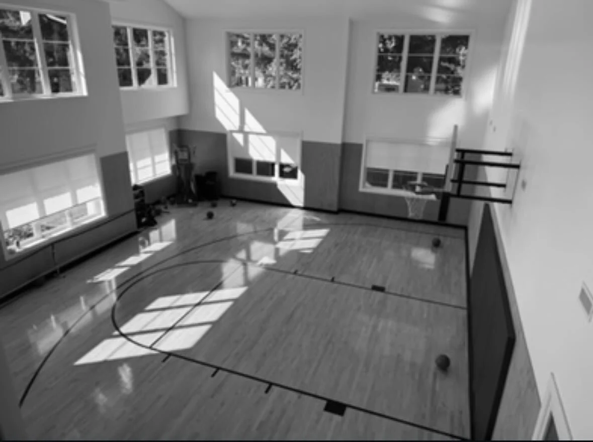 Let&rsquo;s keep the good vibes going! 😎 

The next series of Mom &amp; Baby fitness with Chrissy in this amazing space is now starting on February 4!

6 week registered series Wednesdays from 10:15am-11am in Brookswood 🙌🏻

To register now visit o