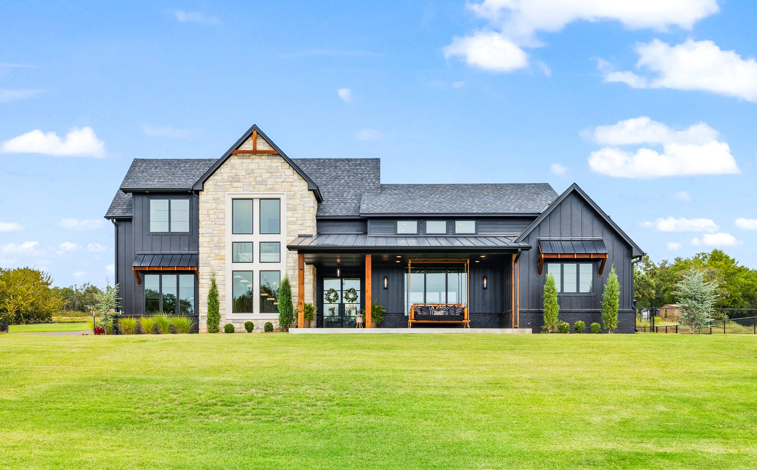 High-end architectural photography in Santa Rosa Beach, featuring bold exterior elements and manicured curb appeal
