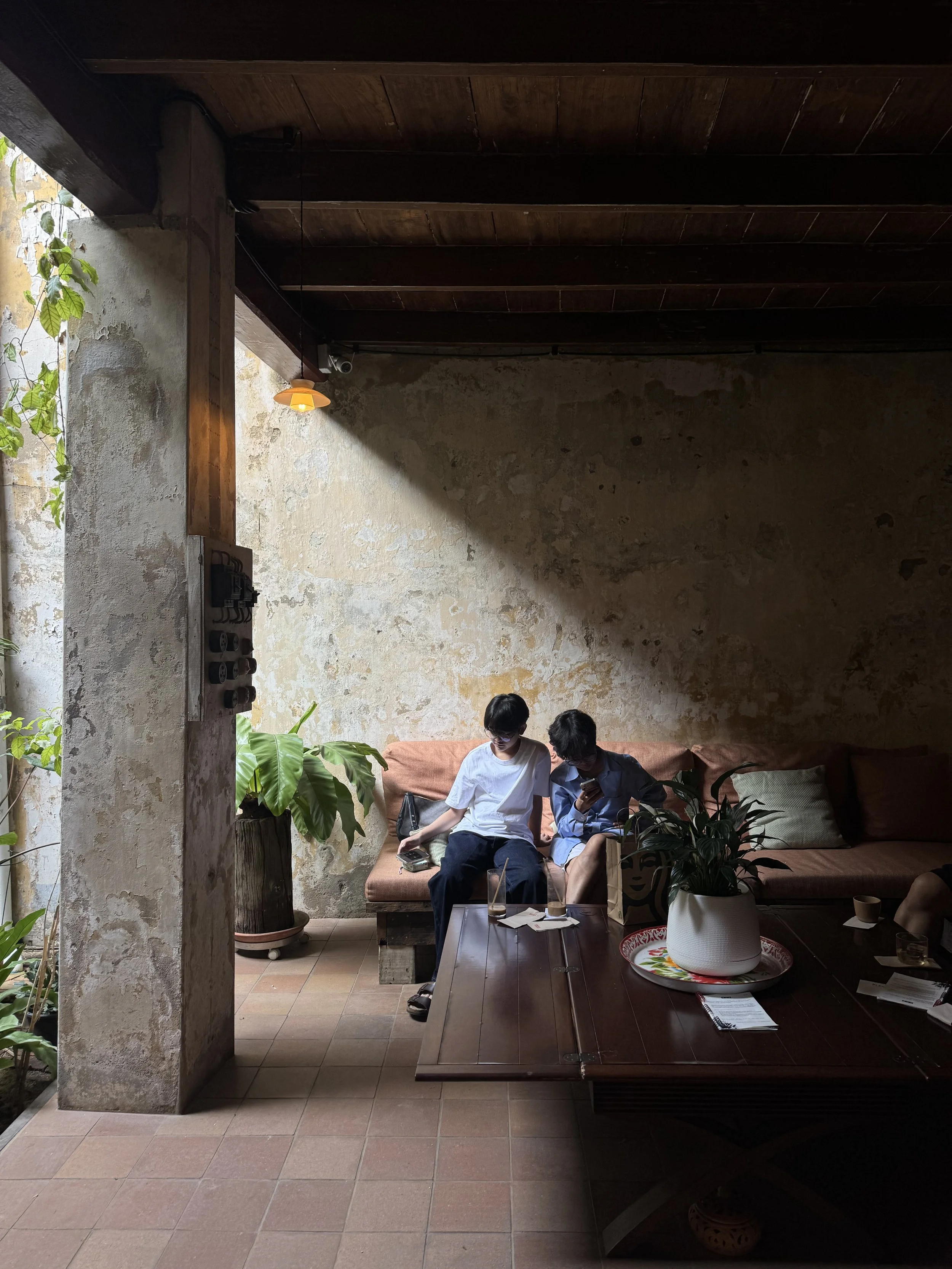 Bangkok Travel Guide: Where to Eat, Stay &amp; Explore