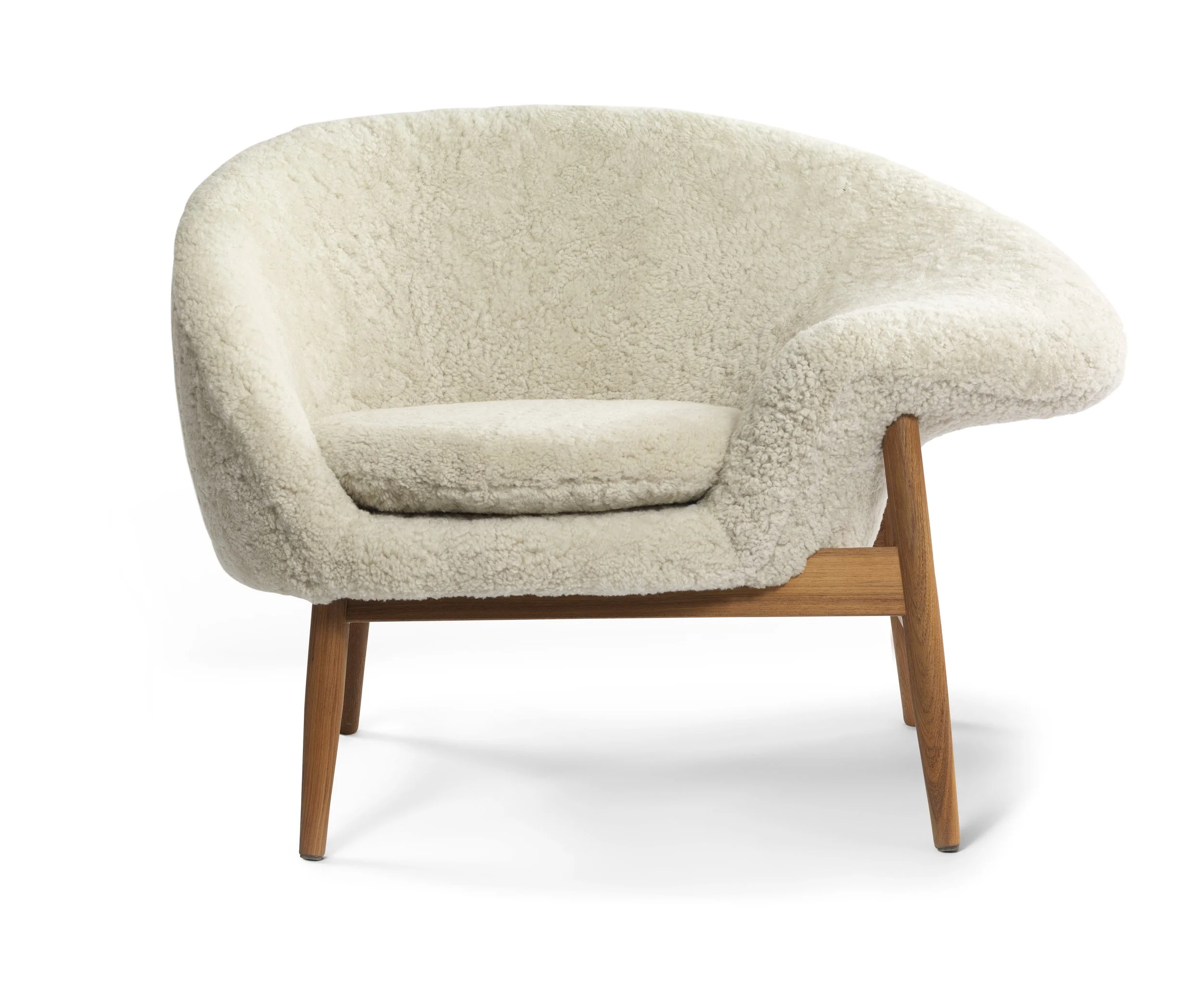 Good Form_2201057-warmnordic-furniture-friedegg-loungechair-teak-moonlightwhite-01_SP.jpg