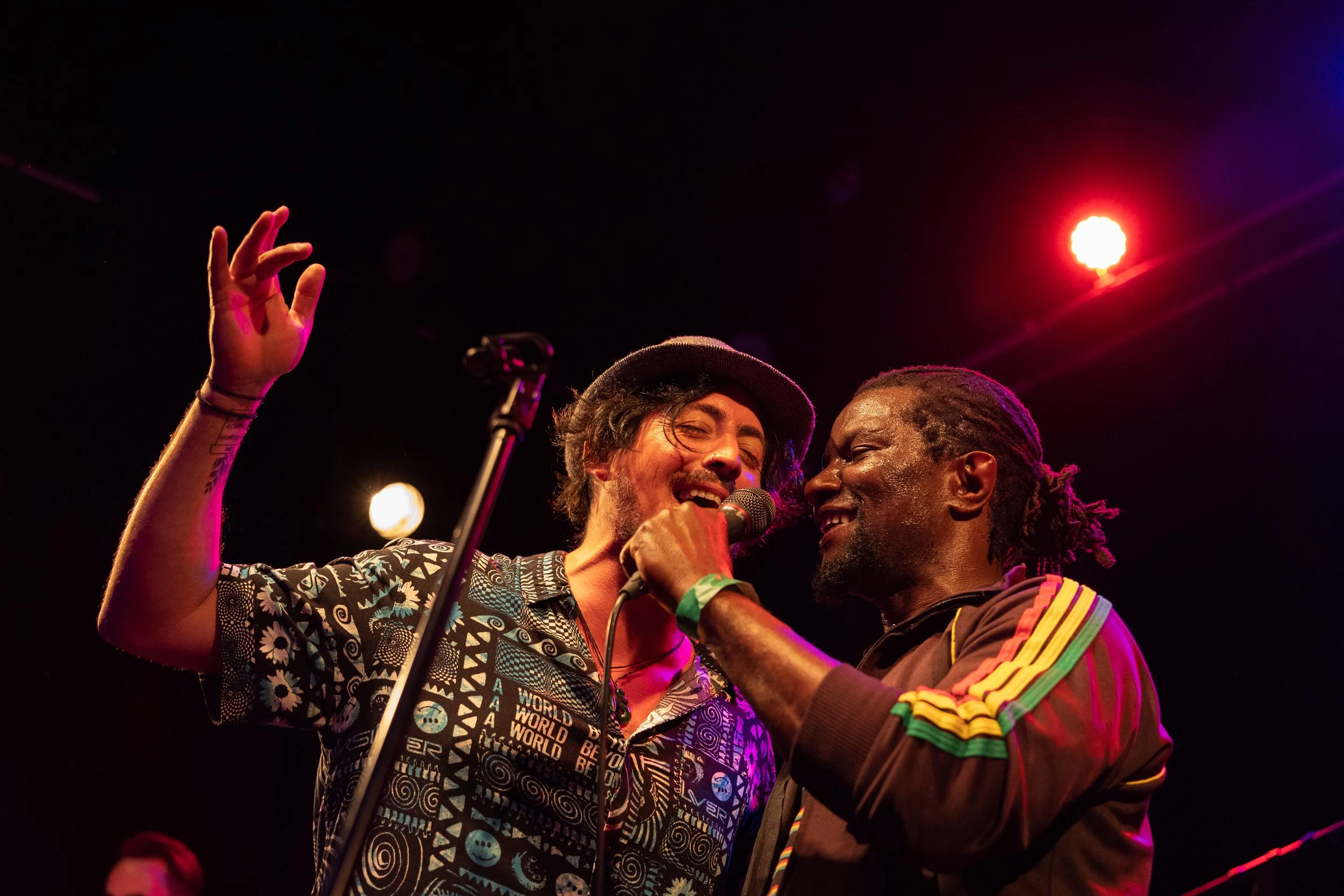 Ozi Ozaa  (1) (1).jpeg