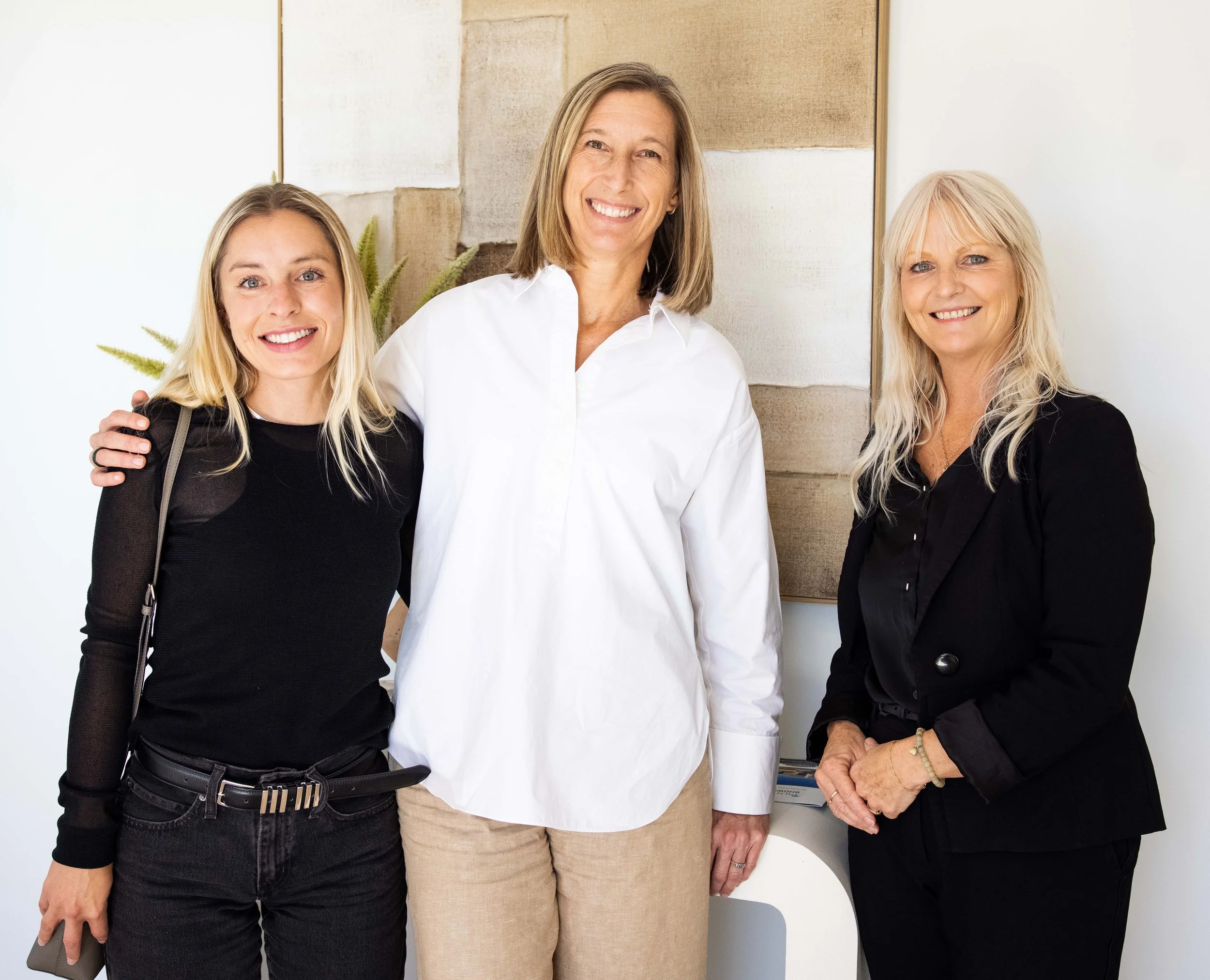 1. Amy McKenzie, Jacqui Mitchell, Jacquie Cleave.jpg