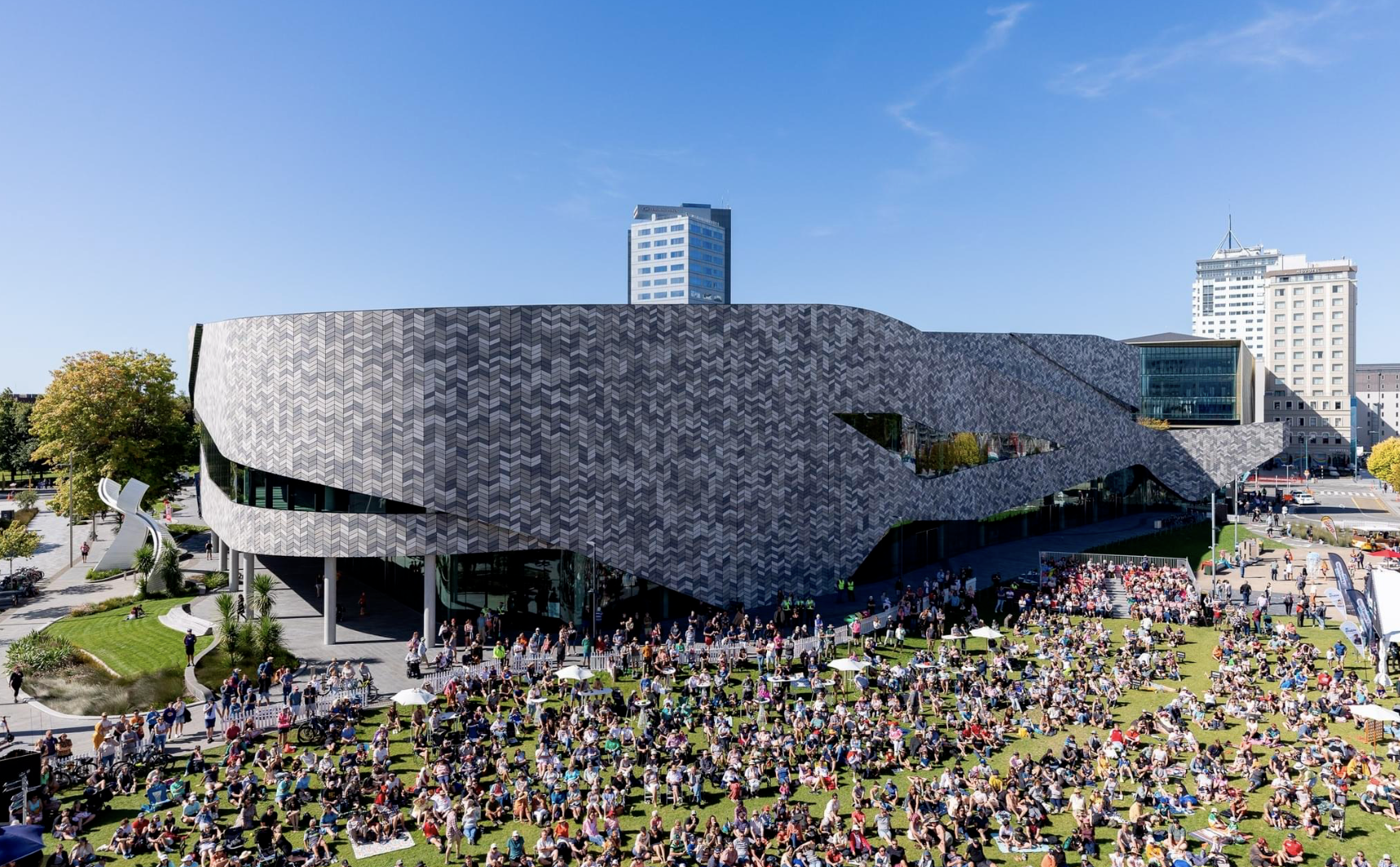 (Re)Built to enjoy — UNO Magazine