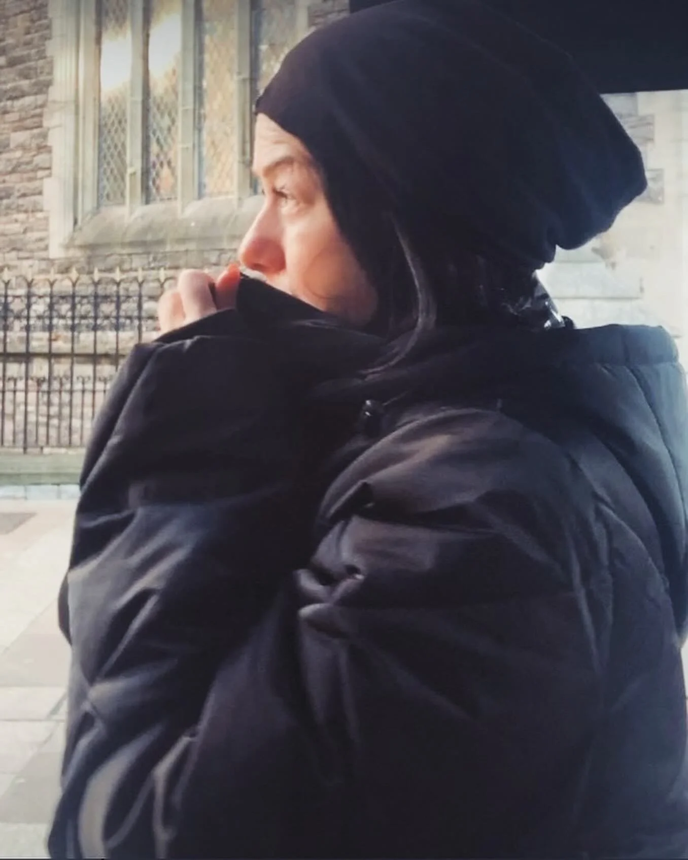 Day 4 of Iris! ❄️ Braved the cold this morning to visit Cardiff Markets and try some Welsh cakes&mdash;had both the traditional and strawberries &amp; cream, and they were delicious! Then continued my touristy experience at Cardiff Castle before catc