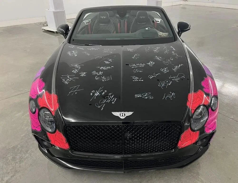 Bentley Art Basel 2 (1).jpg