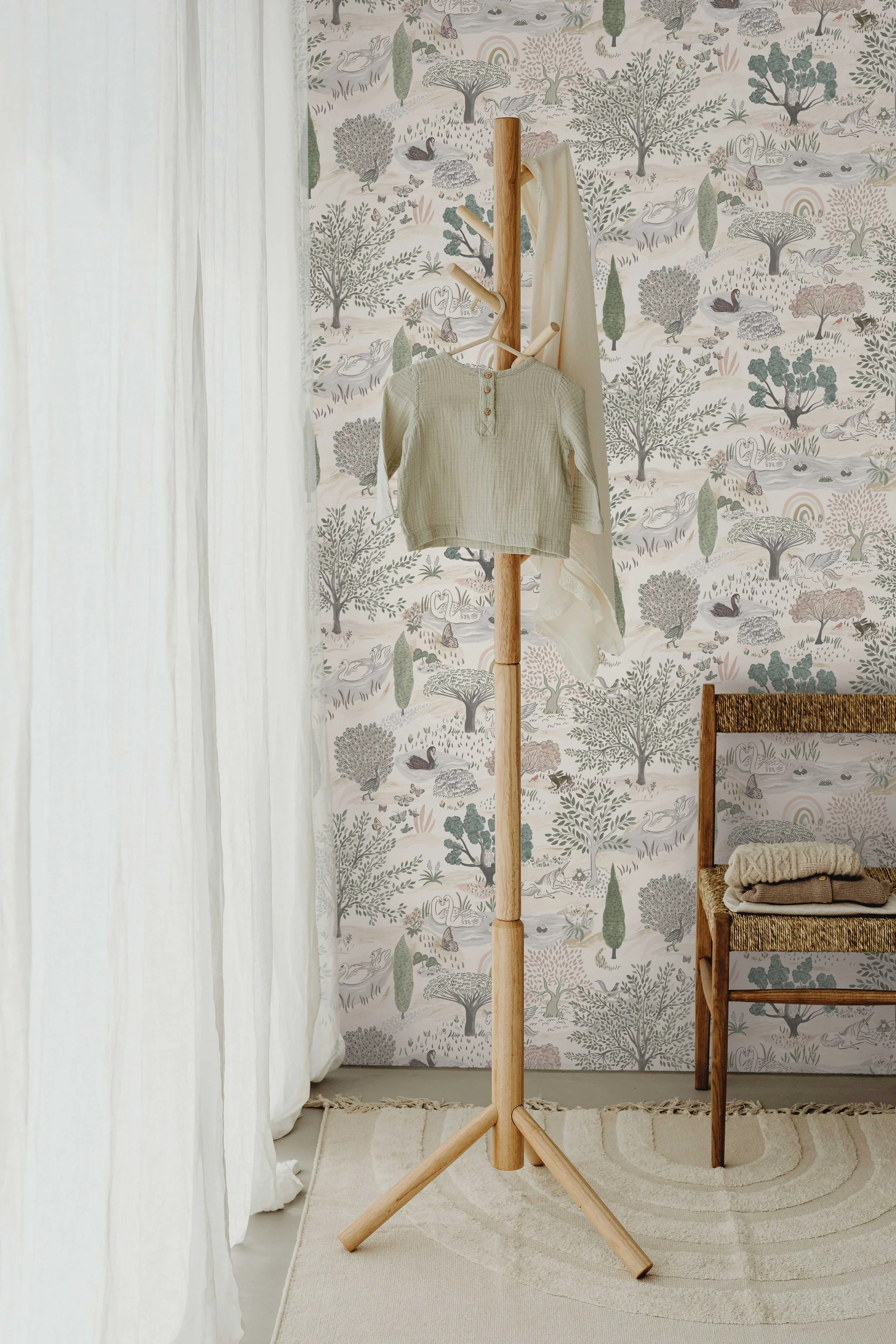 SS14247-sheshe-muted-green-into-the-forest3.jpg