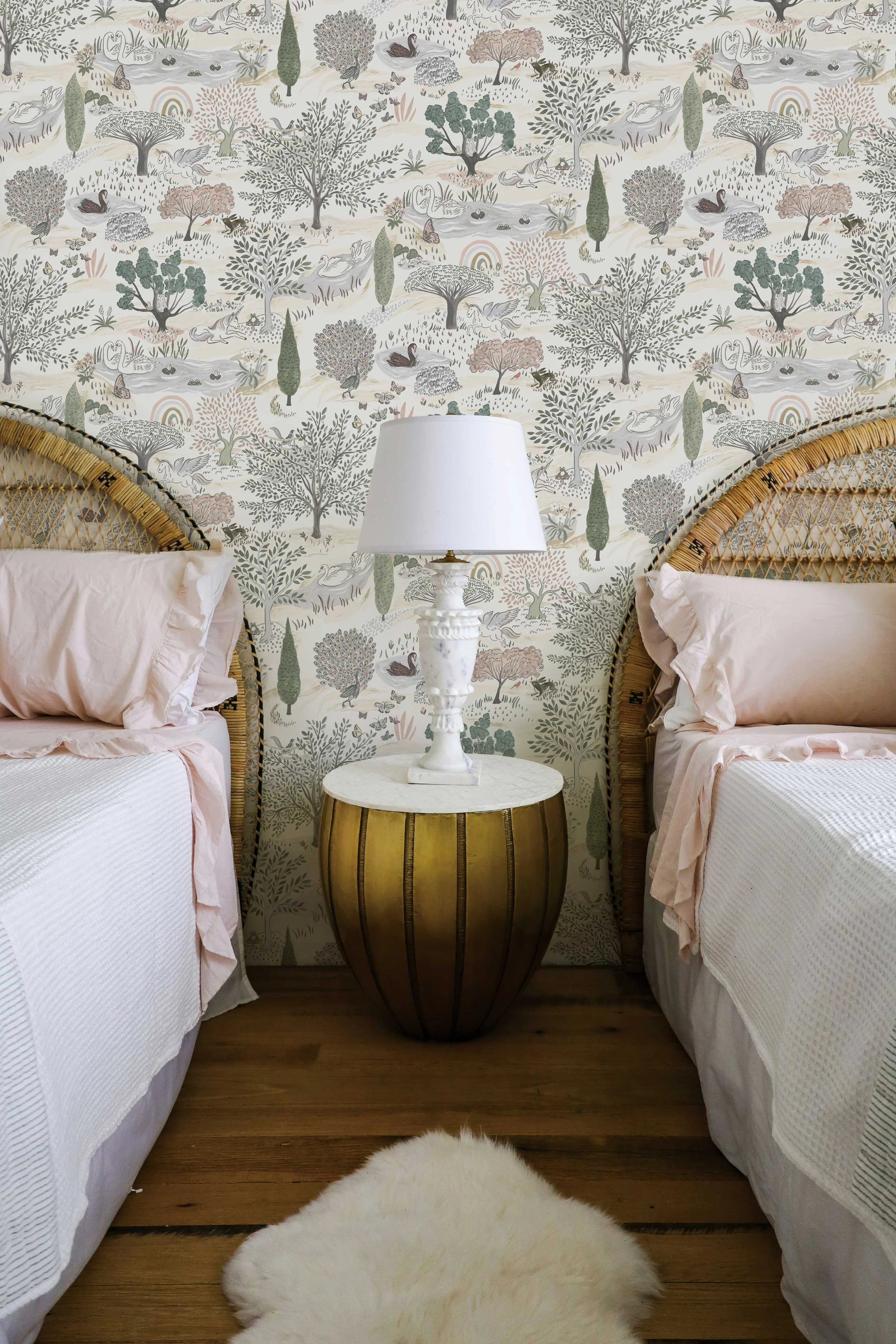 SS14247-sheshe-muted-green-into-the-forest1.jpg
