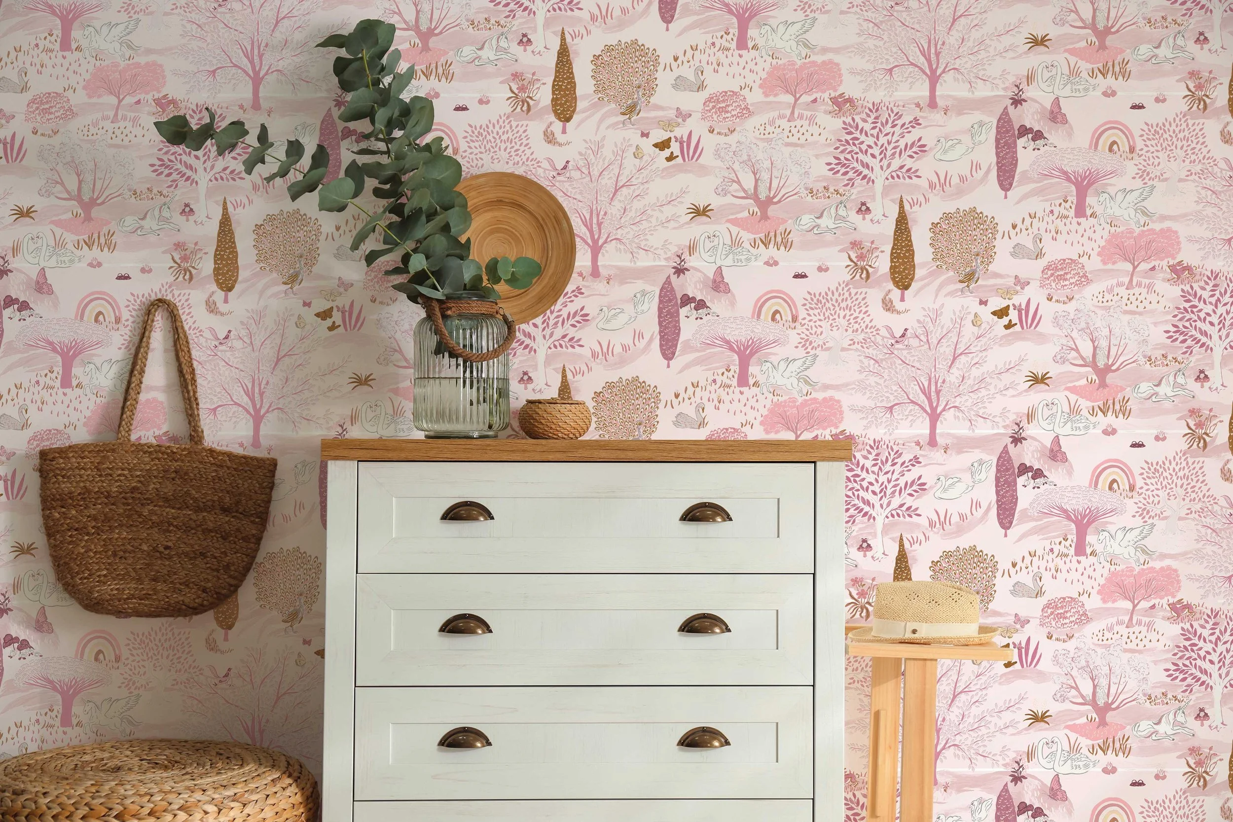 SS14249-sheshe-bubble-gum-pink-into-the-forest6.jpg