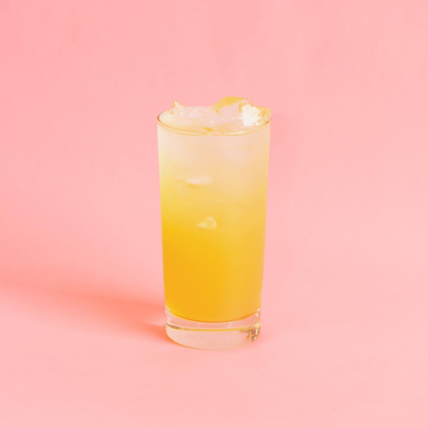 THE JOHN DALY - We start this drink by making an olio sacrum with our lemons. We squeeze those lemons and add them to a steeped GAO WEN black tea from our friends over at @hugoteaco . Once everything has combined, we take all of the liquid and clarif