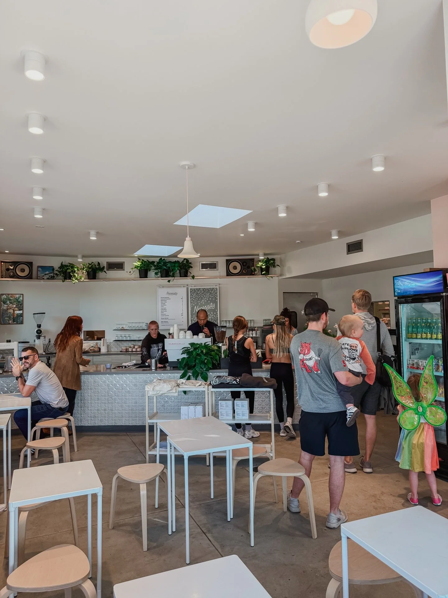 Sundays feel good with a coffee! Come by!