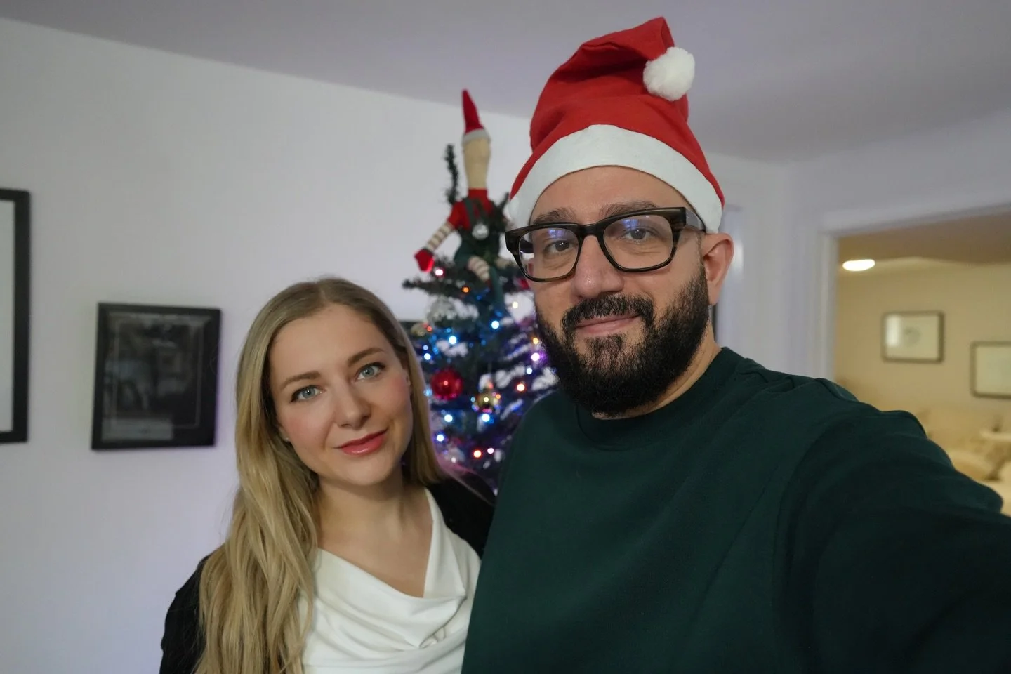 Merry Christmas 2025 guys! 
Big love to you all 🎅🏻❤️🪩🎄 
- From @hatiras @biancadehaan @spacediscorecords