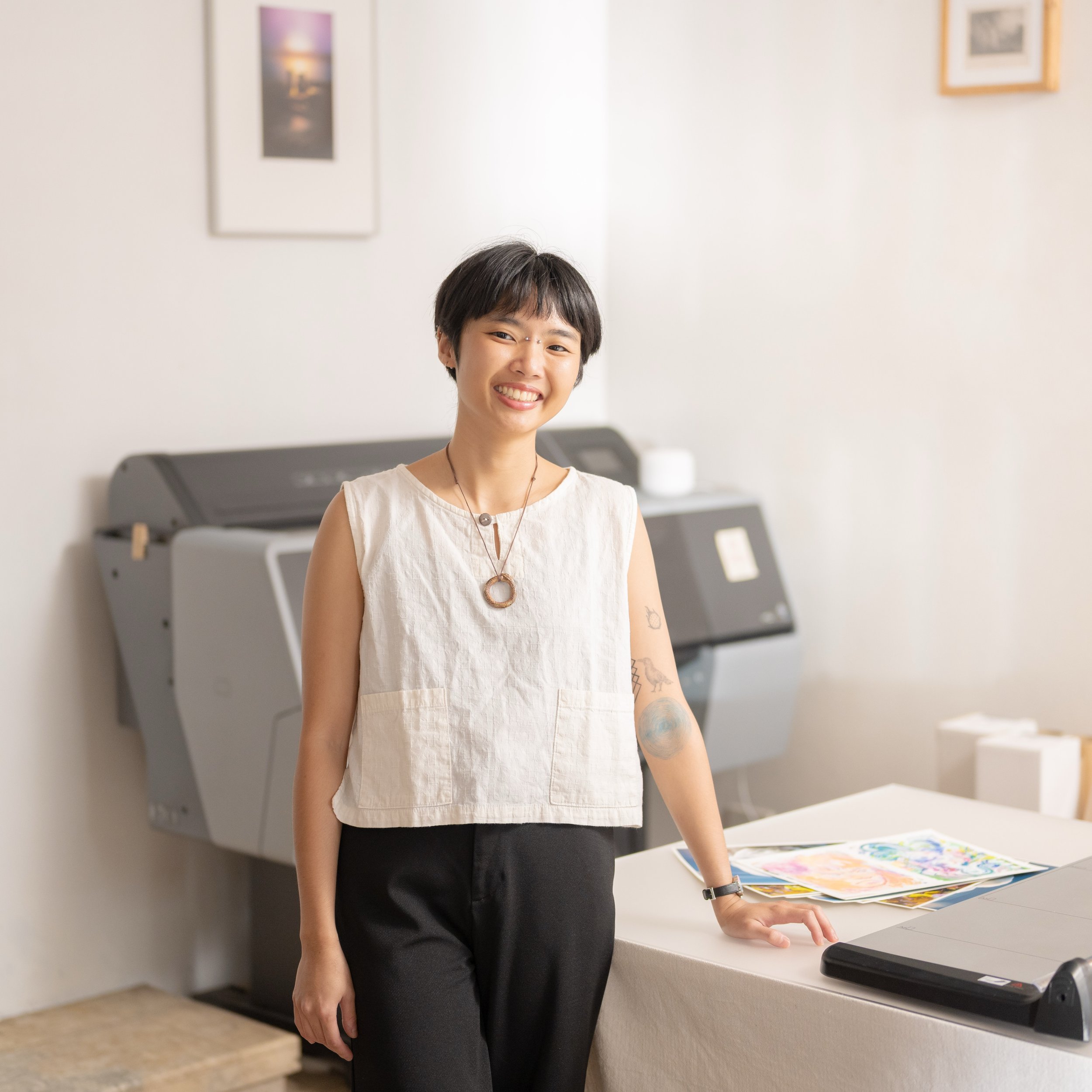 Meet Fumi Paderes! Fumi is a creative who enjoys printmaking, illustration, and production design. She graduated with a Bachelor&rsquo;s degree in Visual Communication in UP Diliman College of Fine Arts and is currently working as an assistant at Gen